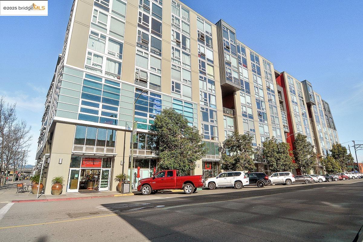 Detail Gallery Image 1 of 20 For 311 Oak St #816,  Oakland,  CA 94607 - 0 Beds | 1 Baths