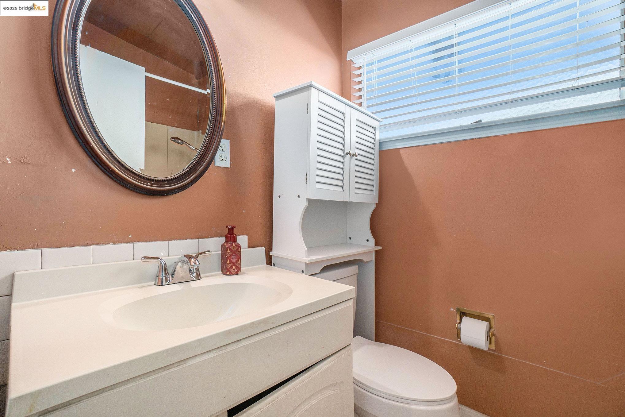 Detail Gallery Image 18 of 35 For 15 Bryan Ave, Antioch,  CA 94509 - 3 Beds | 1 Baths