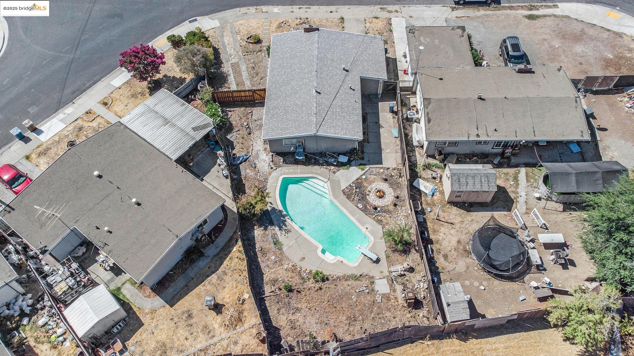 Detail Gallery Image 30 of 35 For 15 Bryan Ave, Antioch,  CA 94509 - 3 Beds | 1 Baths