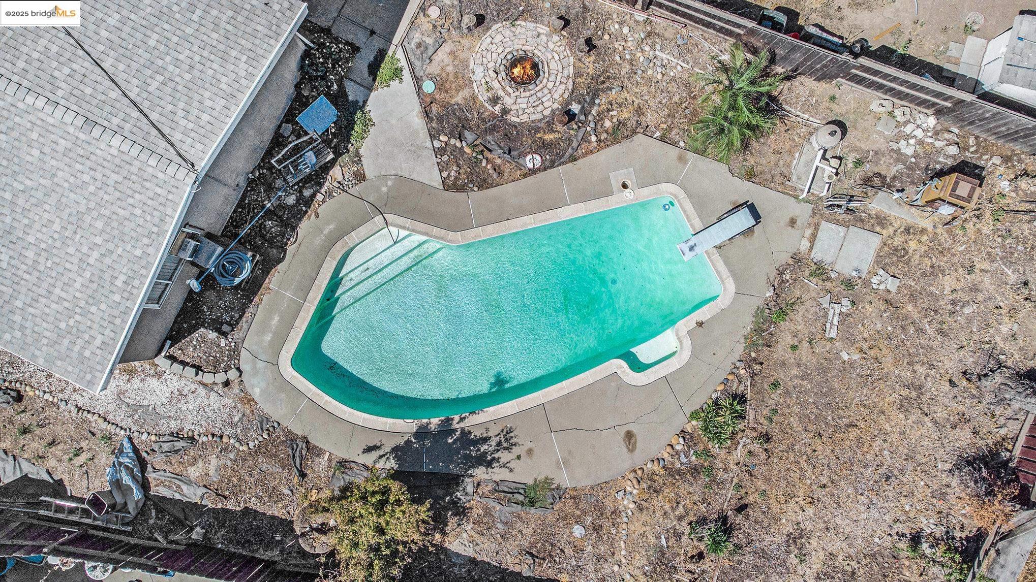 Detail Gallery Image 31 of 35 For 15 Bryan Ave, Antioch,  CA 94509 - 3 Beds | 1 Baths
