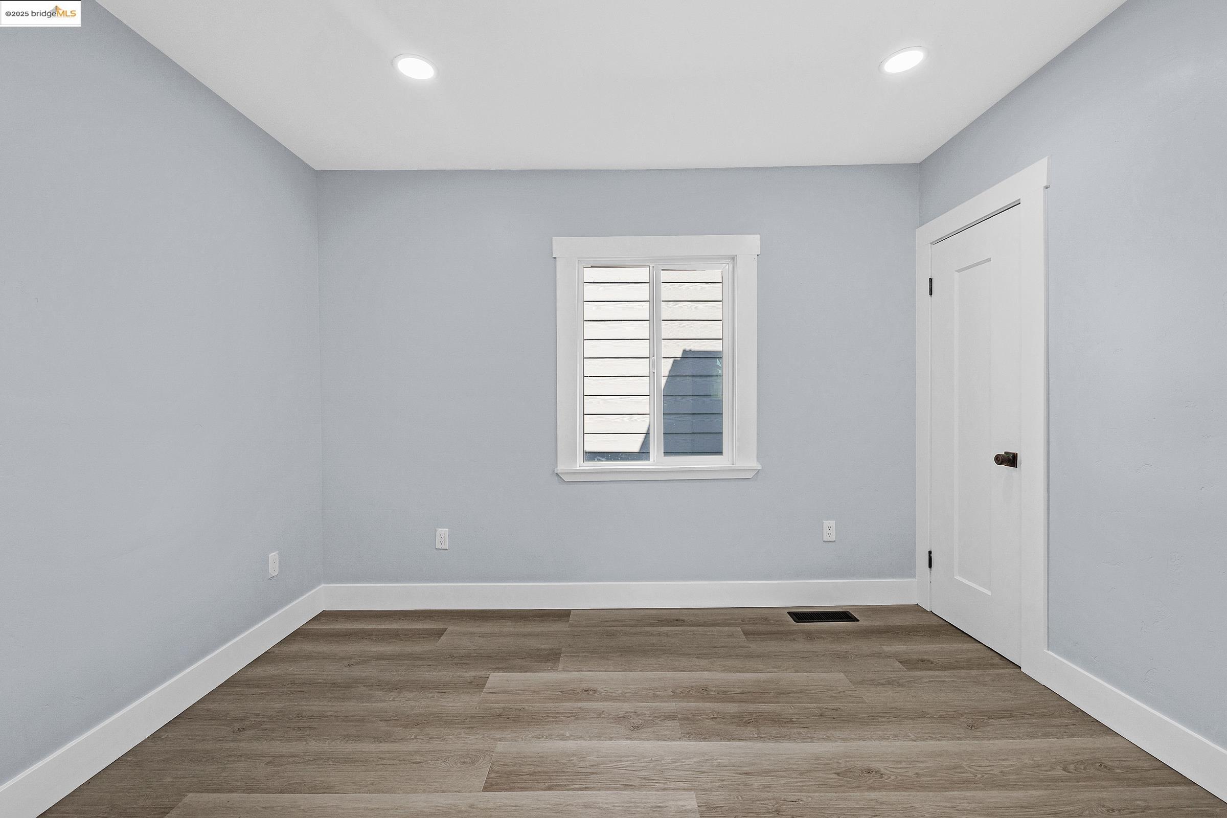 Detail Gallery Image 29 of 36 For 7200 Favor St, Oakland,  CA 94621 - 3 Beds | 2 Baths
