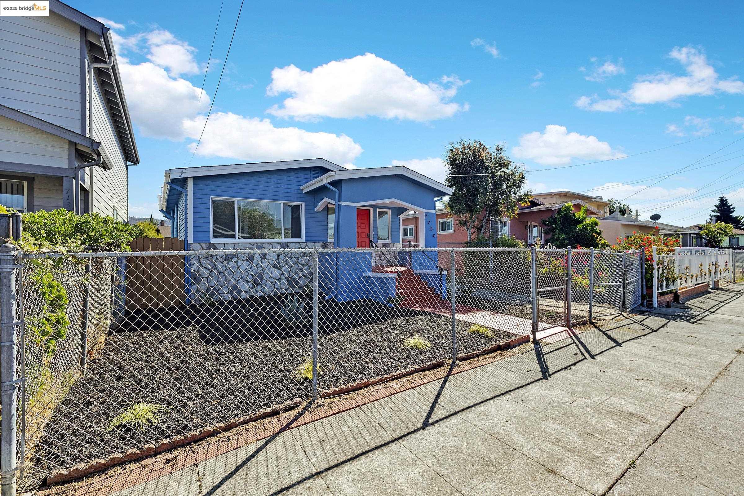 Detail Gallery Image 32 of 36 For 7200 Favor St, Oakland,  CA 94621 - 3 Beds | 2 Baths