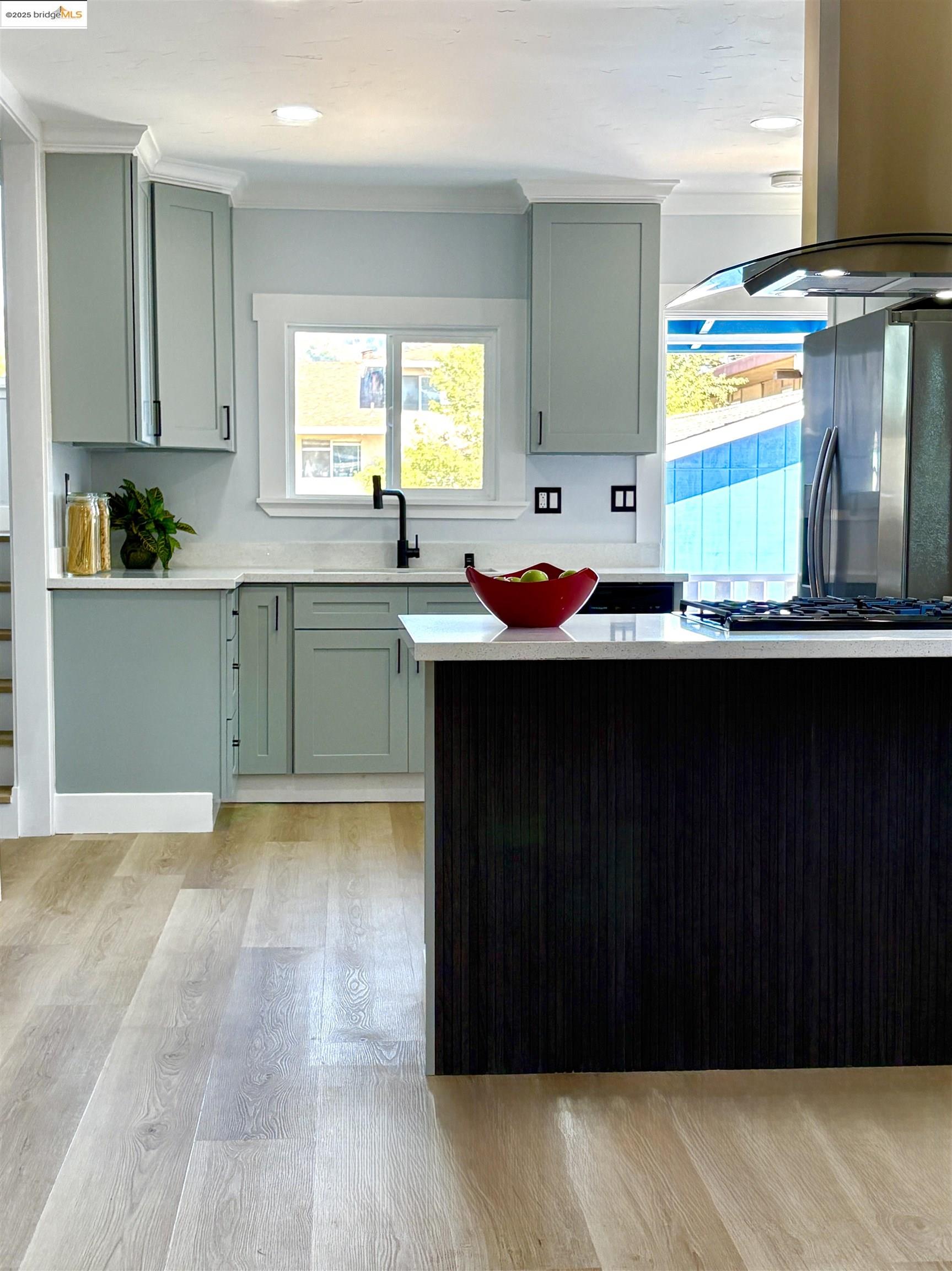Detail Gallery Image 36 of 36 For 7200 Favor St, Oakland,  CA 94621 - 3 Beds | 2 Baths