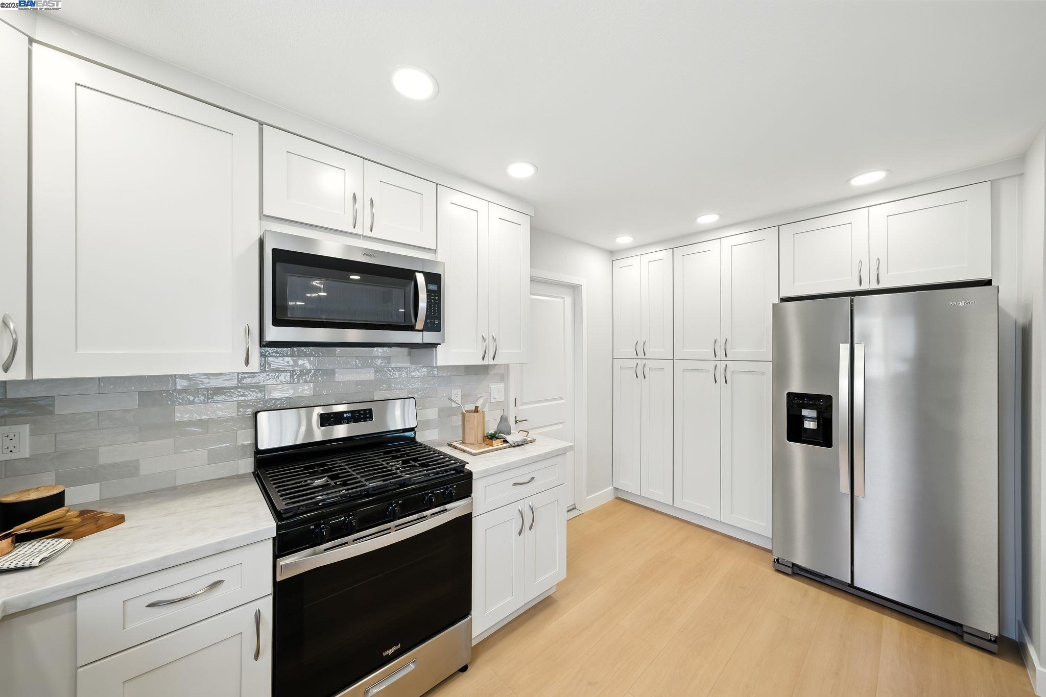 Detail Gallery Image 15 of 34 For 5525 Roosevelt Pl, Fremont,  CA 94538 - 3 Beds | 2 Baths