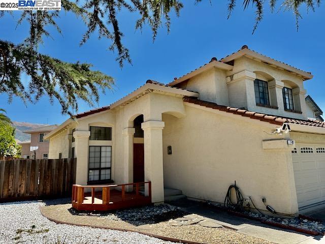 Detail Gallery Image 4 of 19 For 715 Sunrise Dr, Fremont,  CA 94539 - 4 Beds | 3 Baths