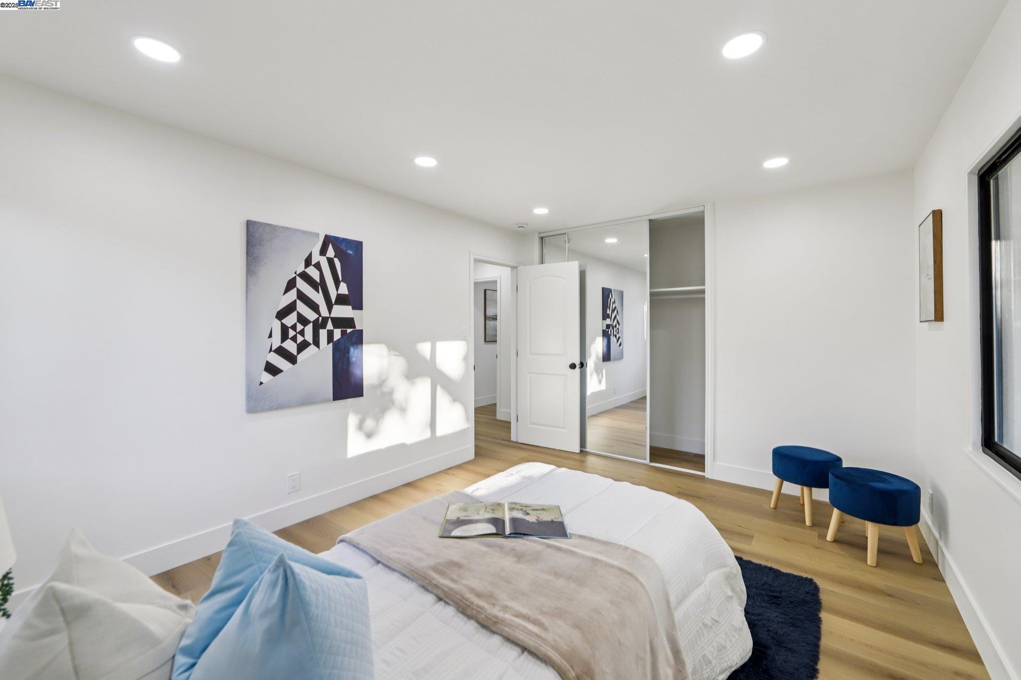 Detail Gallery Image 23 of 37 For 172 via San Marino, San Lorenzo,  CA 94580 - 4 Beds | 2 Baths