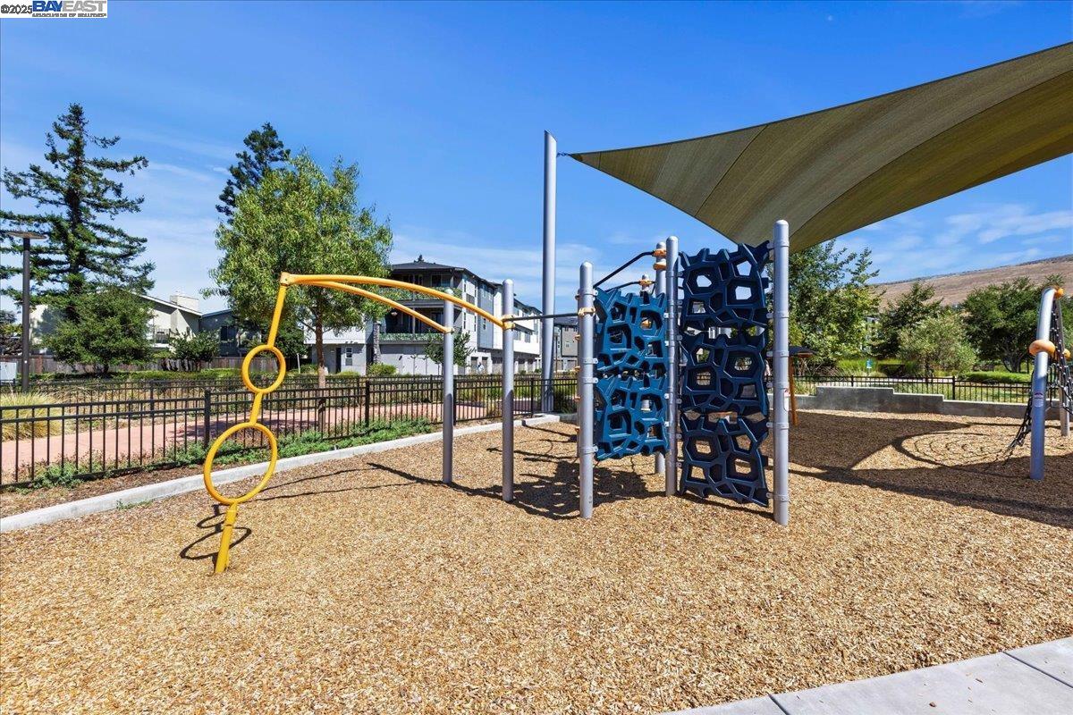 Detail Gallery Image 22 of 22 For 389 Line St., Hayward,  CA 94544 - 1 Beds | 1 Baths