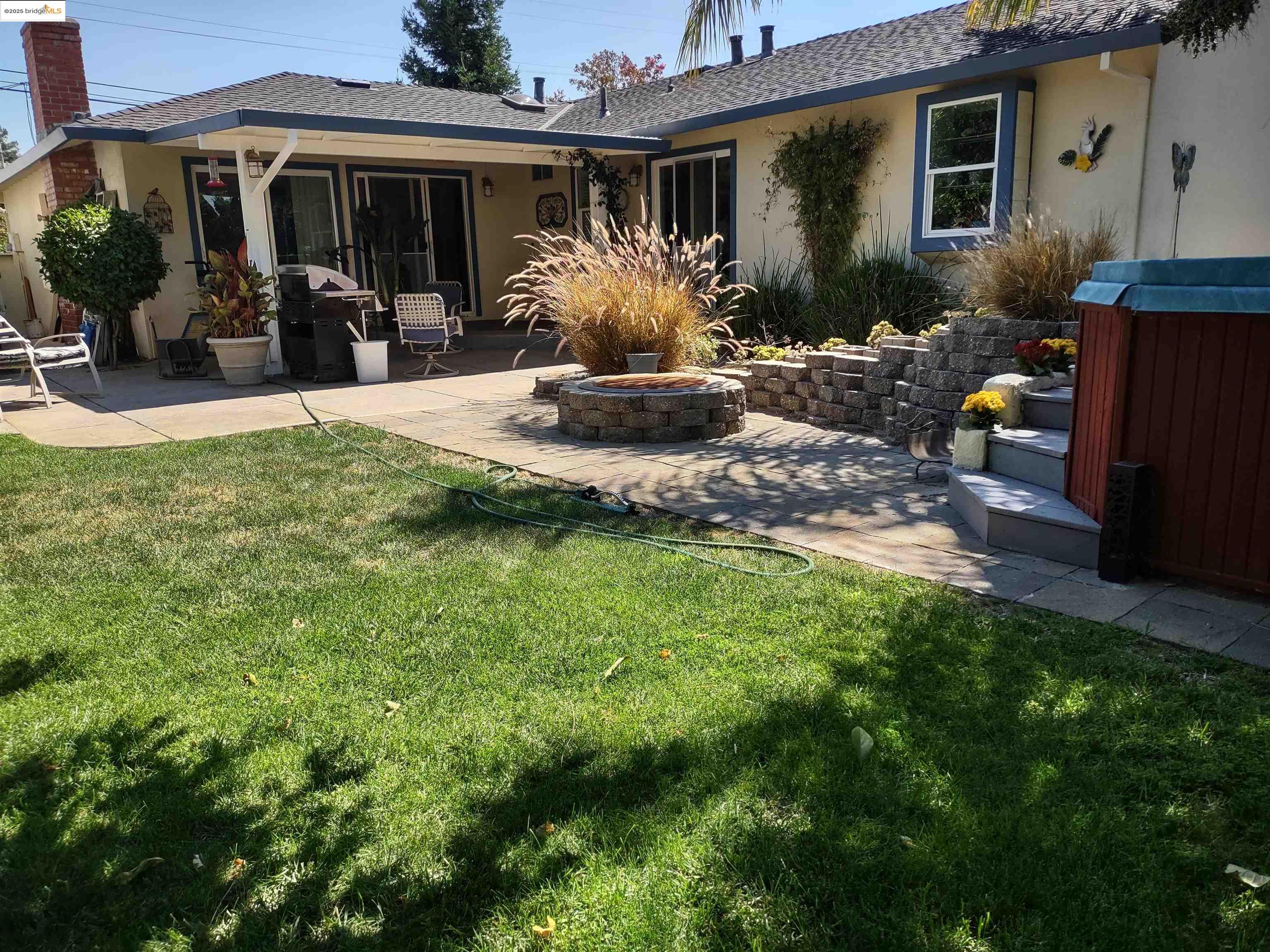Detail Gallery Image 24 of 28 For 2605 Ryan Rd, Concord,  CA 94518 - 3 Beds | 2 Baths
