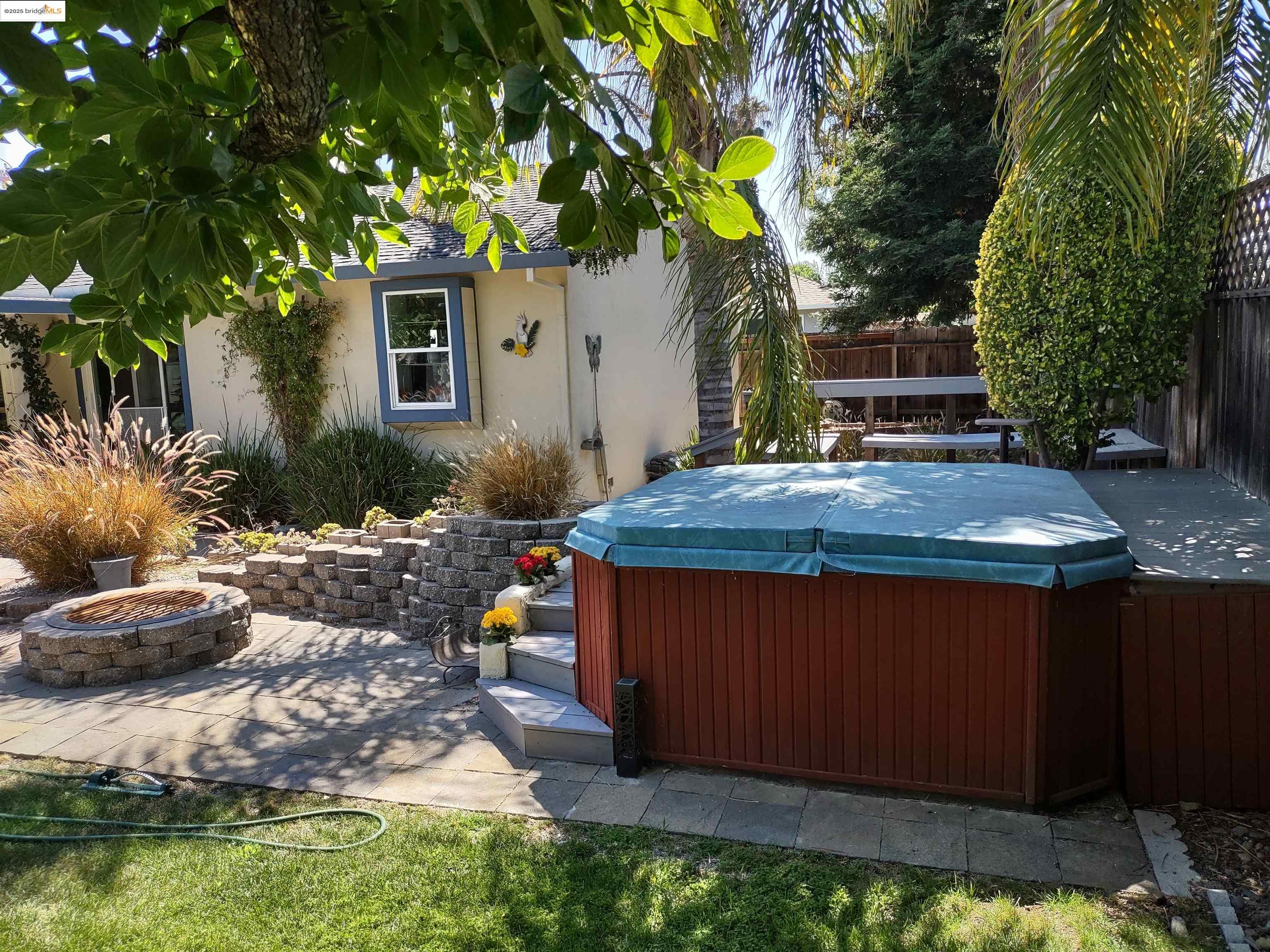 Detail Gallery Image 25 of 28 For 2605 Ryan Rd, Concord,  CA 94518 - 3 Beds | 2 Baths