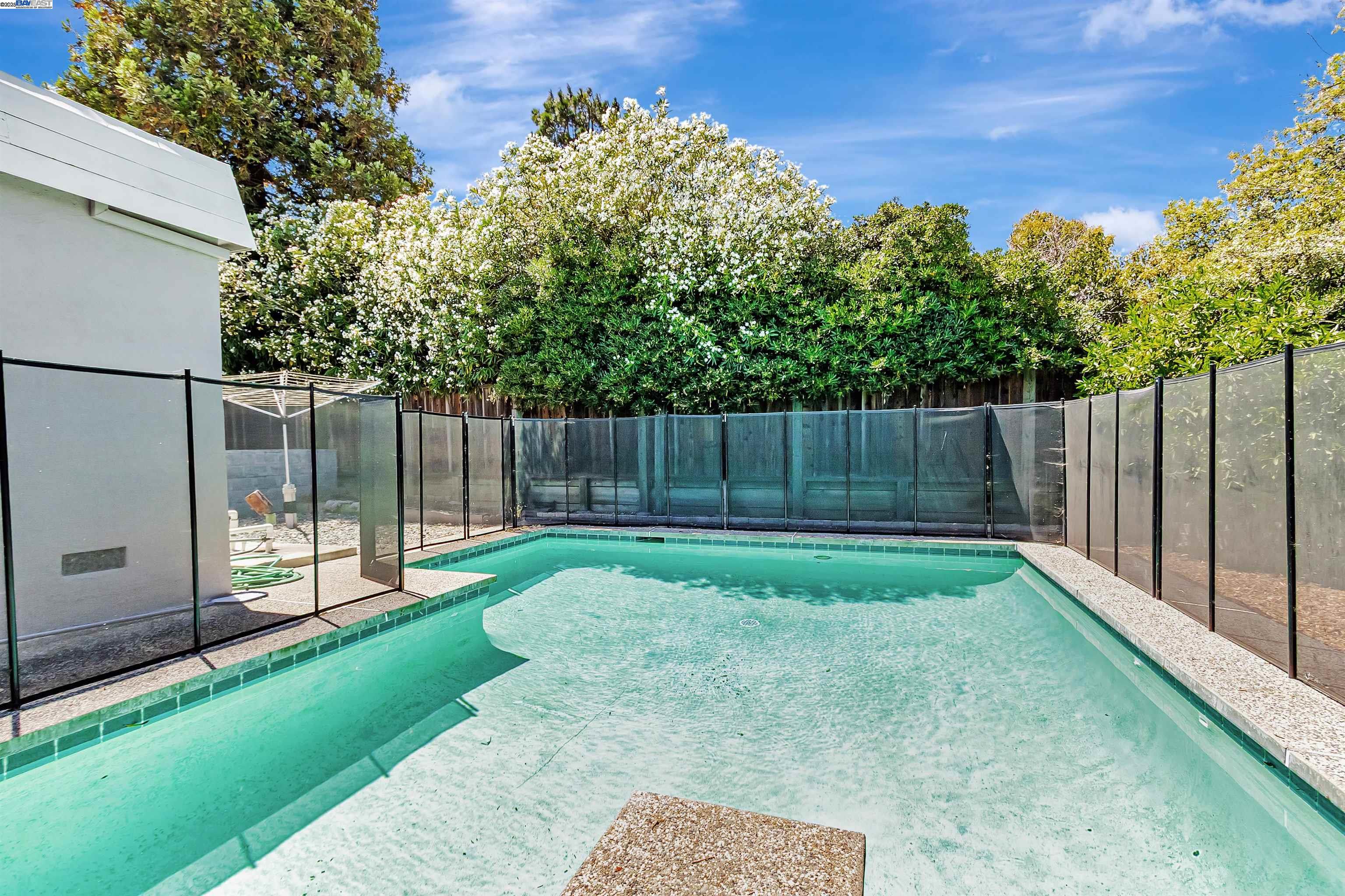 Detail Gallery Image 20 of 21 For 11 N Jim Elder Drive, Campbell,  CA 95008 - 3 Beds | 2 Baths