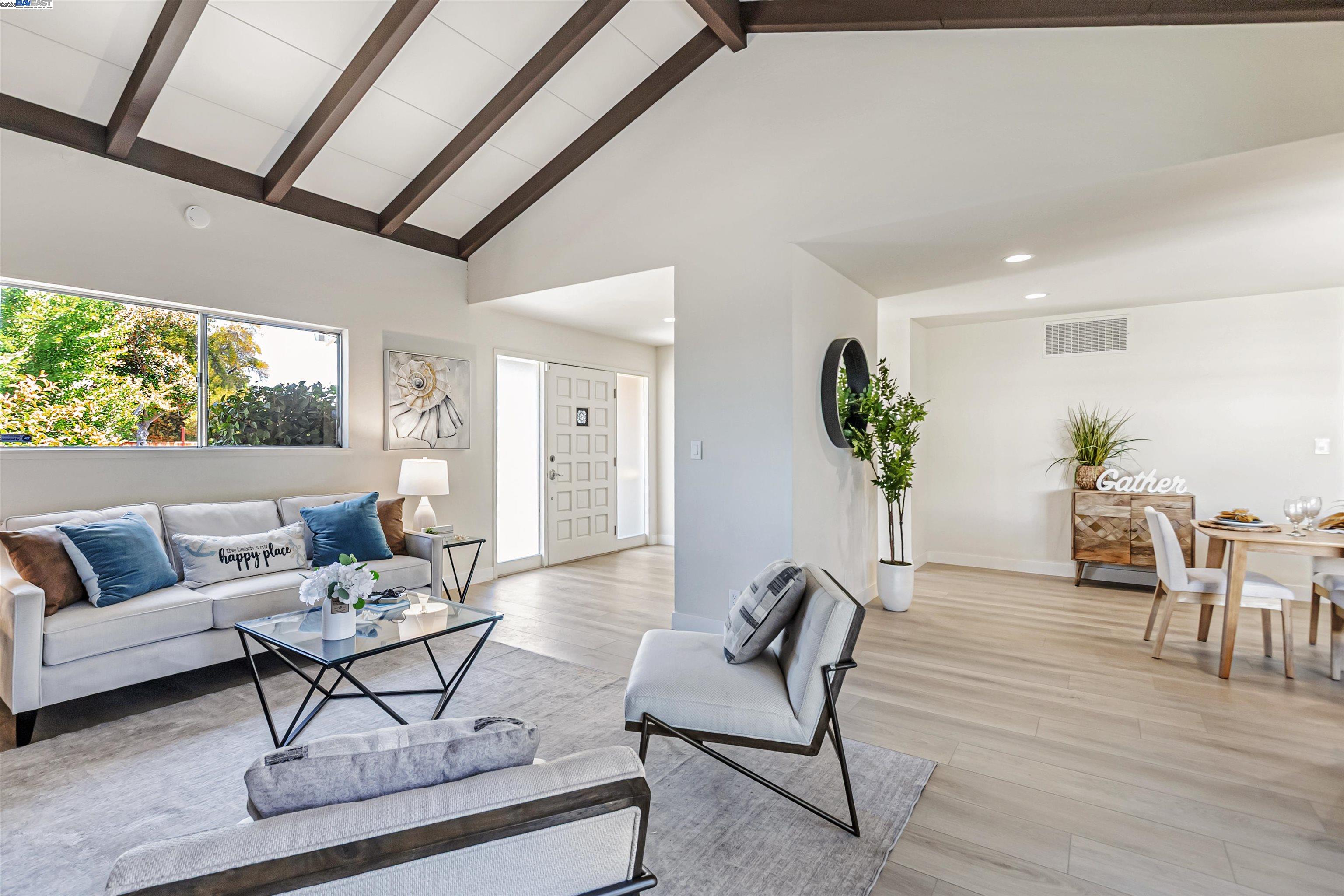 Detail Gallery Image 6 of 21 For 11 N Jim Elder Drive, Campbell,  CA 95008 - 3 Beds | 2 Baths