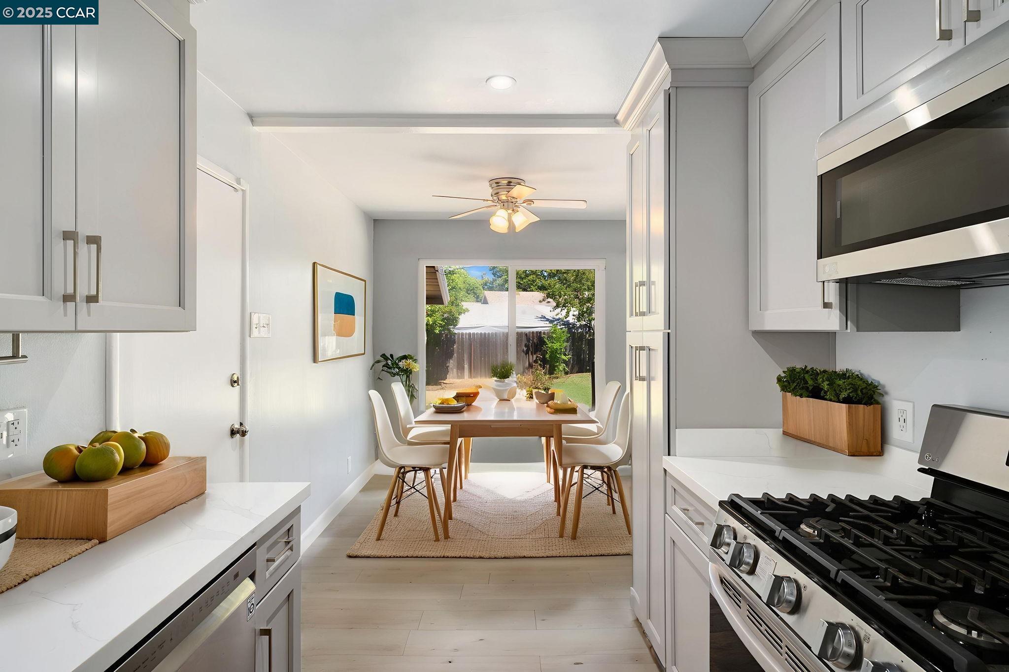 Detail Gallery Image 12 of 41 For 2629 Riesling Way, Rancho Cordova,  CA 95670 - 3 Beds | 1 Baths