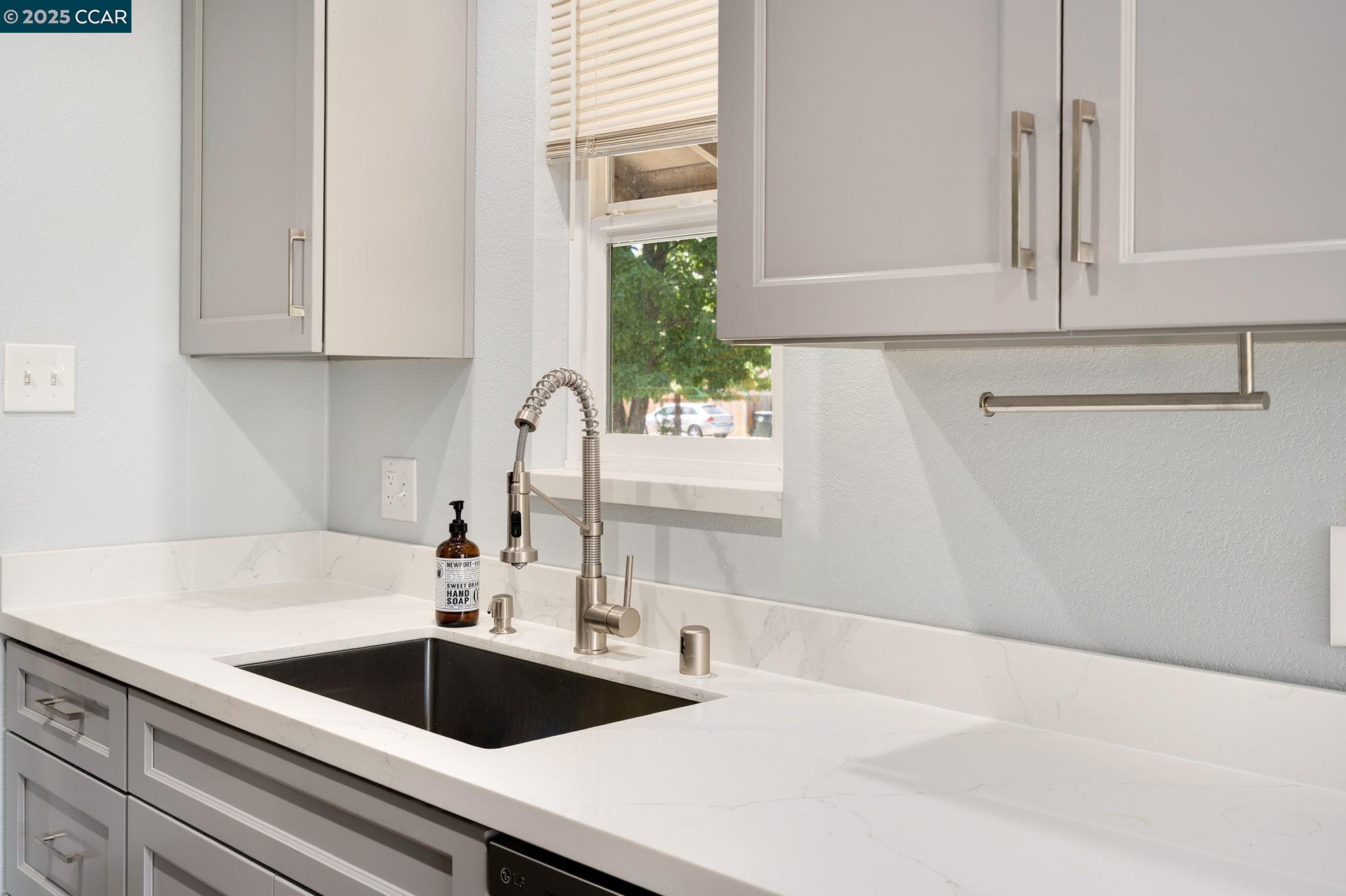 Detail Gallery Image 15 of 41 For 2629 Riesling Way, Rancho Cordova,  CA 95670 - 3 Beds | 1 Baths
