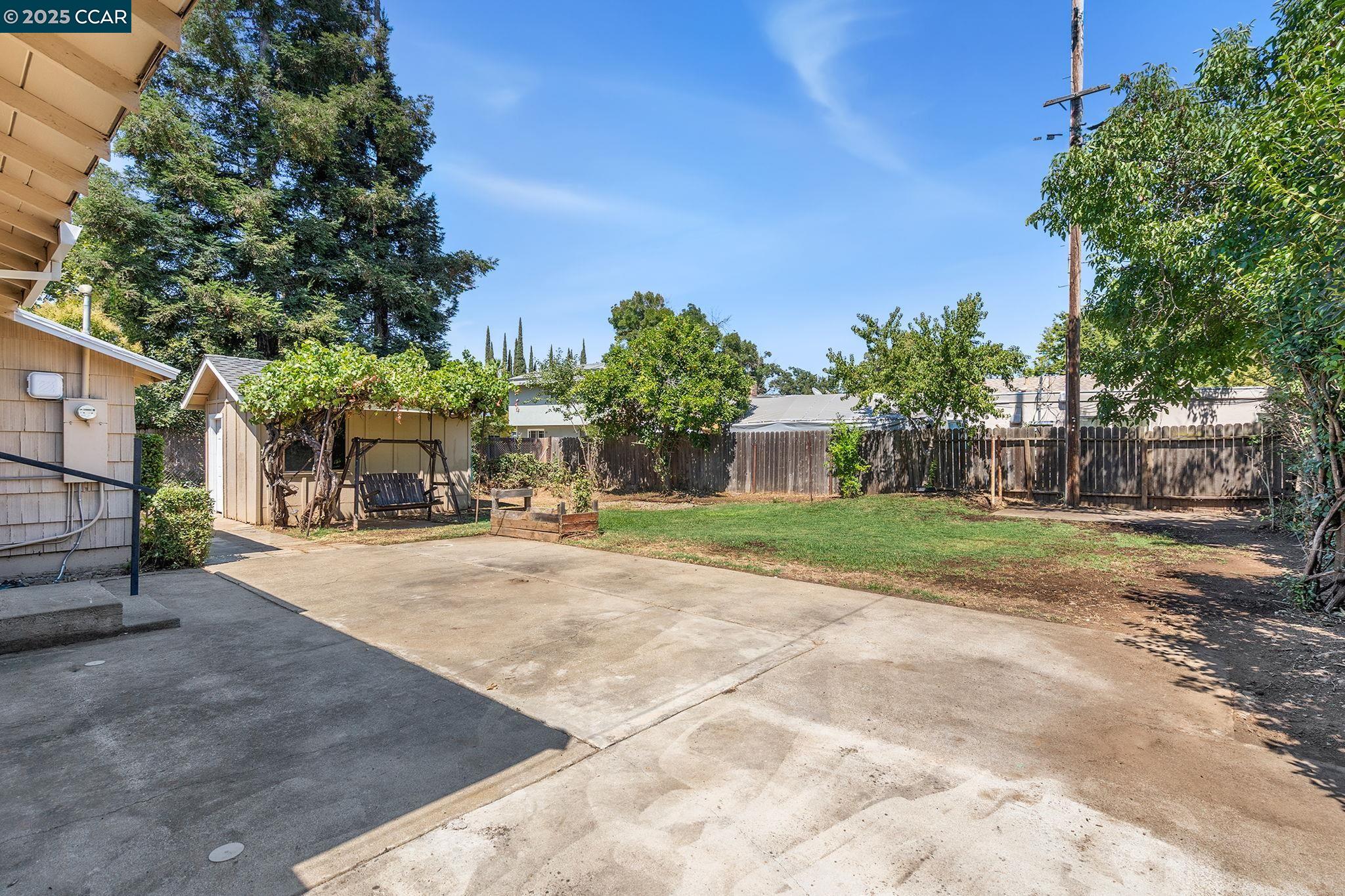 Detail Gallery Image 34 of 41 For 2629 Riesling Way, Rancho Cordova,  CA 95670 - 3 Beds | 1 Baths
