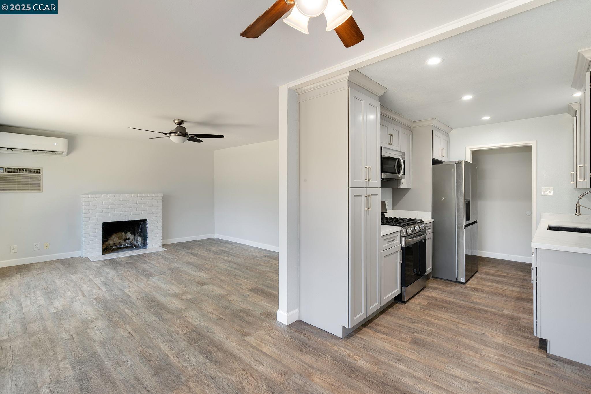 Detail Gallery Image 8 of 41 For 2629 Riesling Way, Rancho Cordova,  CA 95670 - 3 Beds | 1 Baths