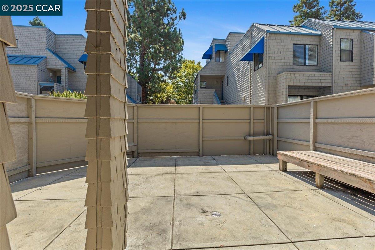 Detail Gallery Image 8 of 32 For 1063 Foxchase Dr, San Jose,  CA 95123 - 2 Beds | 2 Baths