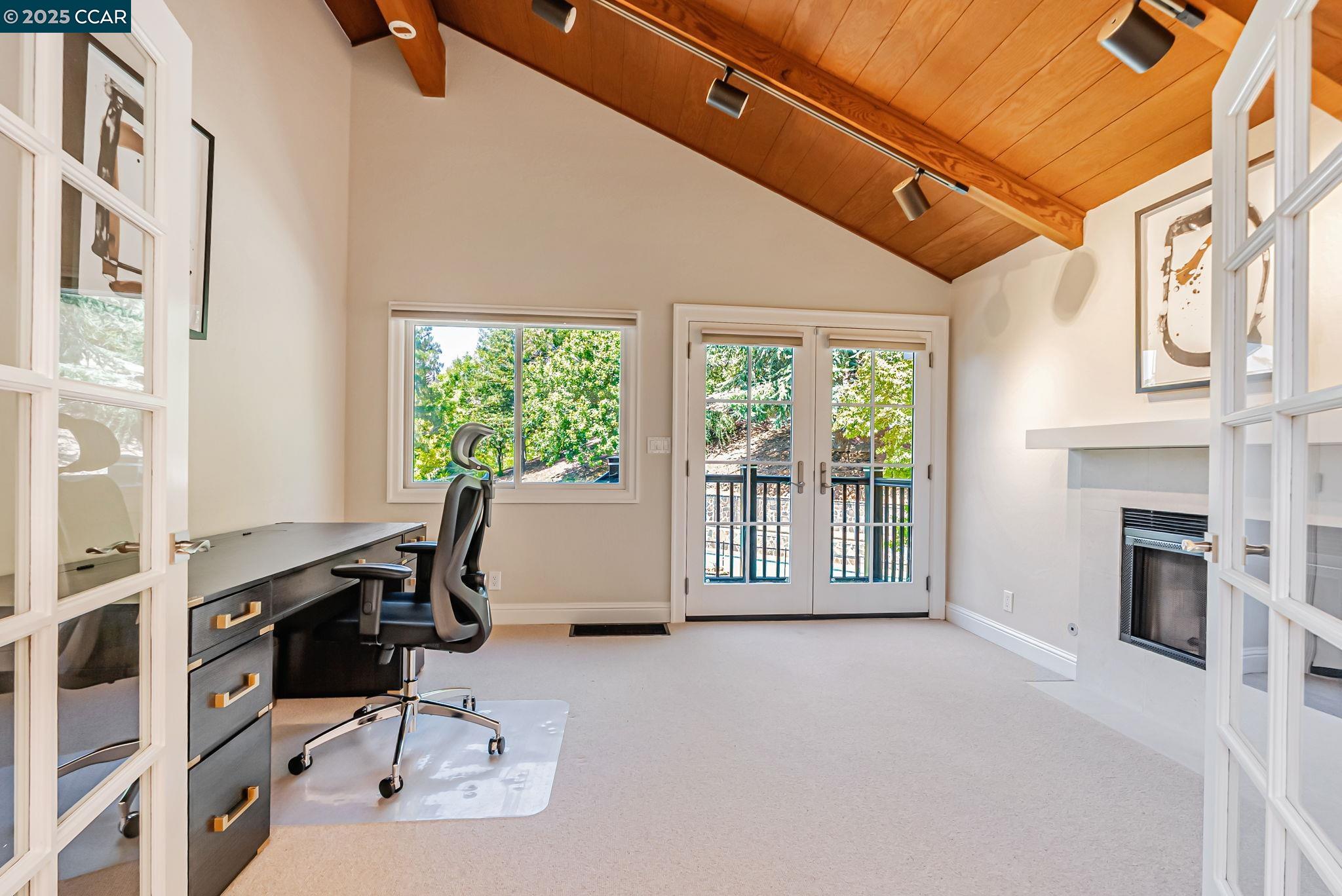 Detail Gallery Image 21 of 59 For 1108 Howard Hills Rd, Lafayette,  CA 94549 - 5 Beds | 3/1 Baths