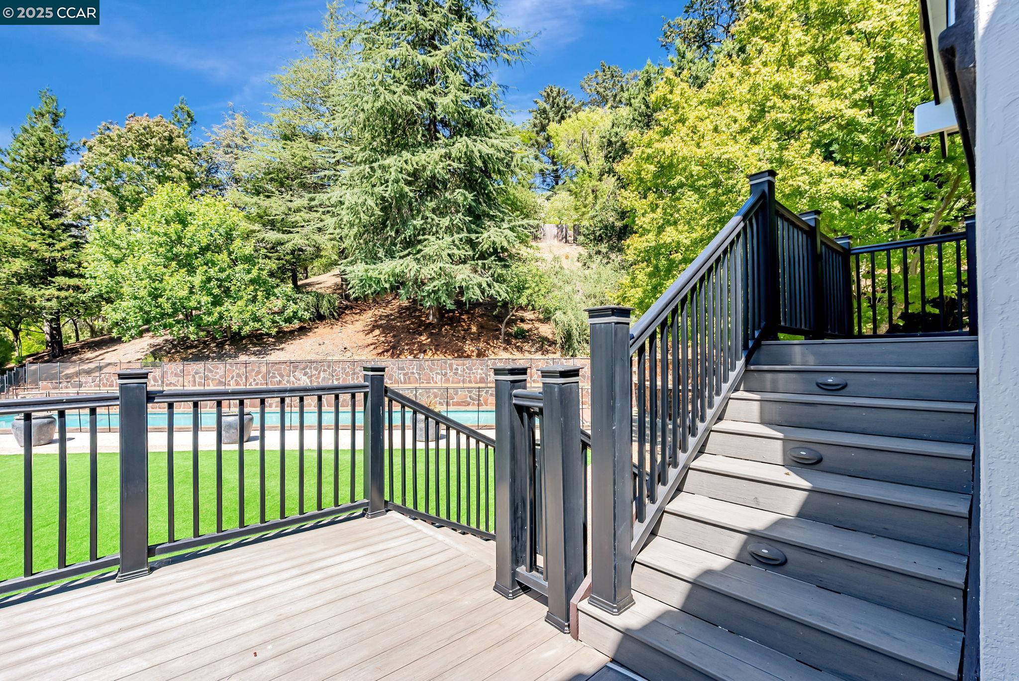 Detail Gallery Image 49 of 59 For 1108 Howard Hills Rd, Lafayette,  CA 94549 - 5 Beds | 3/1 Baths