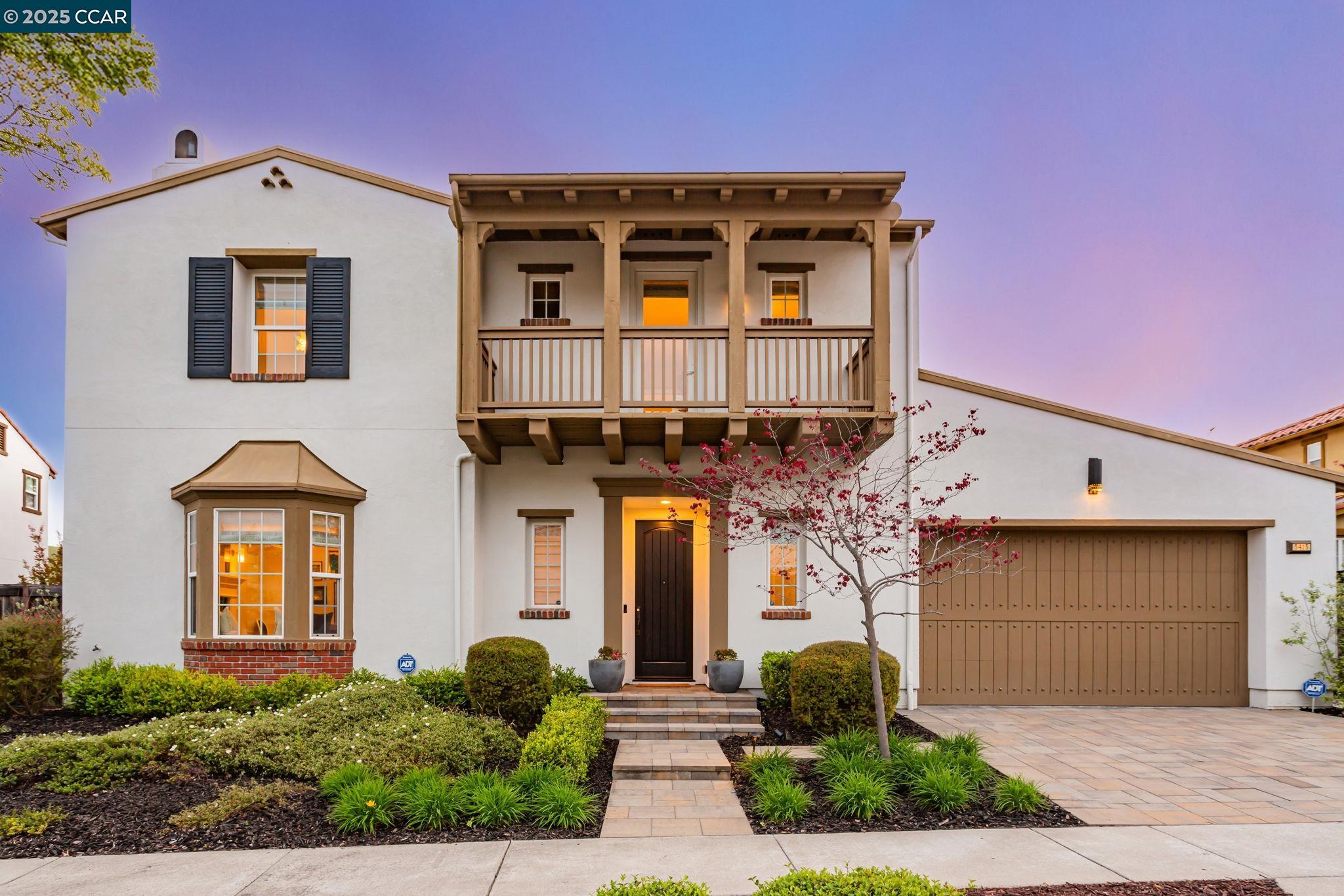 Detail Gallery Image 5 of 57 For 5415 Belarus St, Danville,  CA 94506 - 5 Beds | 4/1 Baths