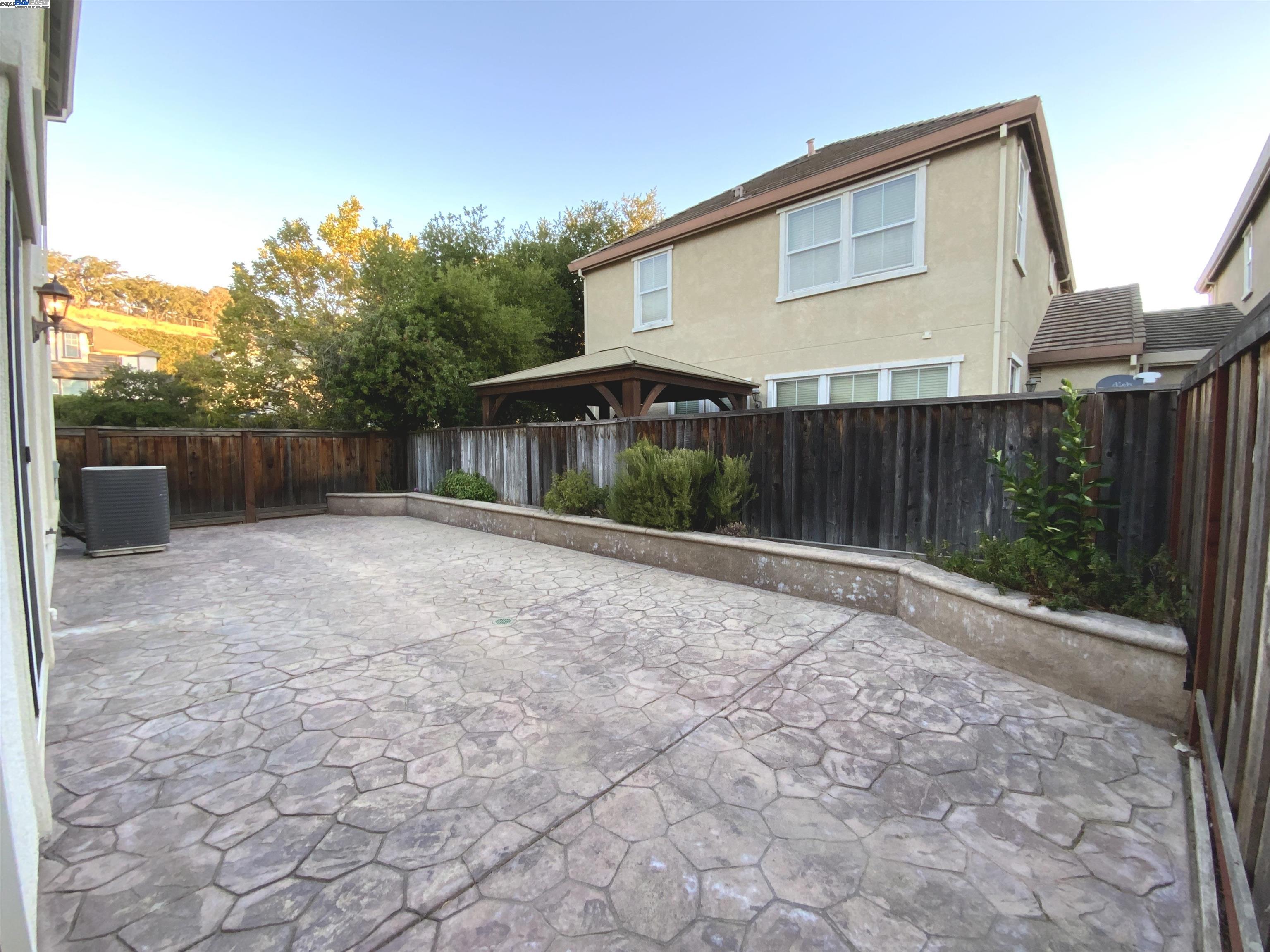 Detail Gallery Image 23 of 40 For 4652 Opal Ct, Fairfield,  CA 94534 - 4 Beds | 2/1 Baths