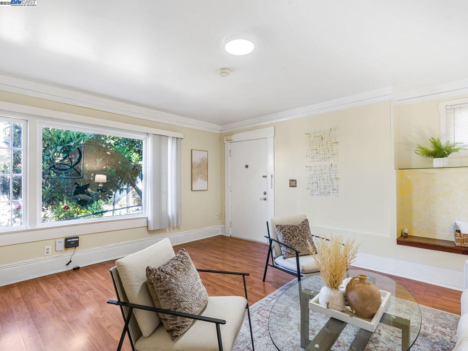 Detail Gallery Image 16 of 60 For 473 Newton Ave, Oakland,  CA 94606 - 4 Beds | 2 Baths