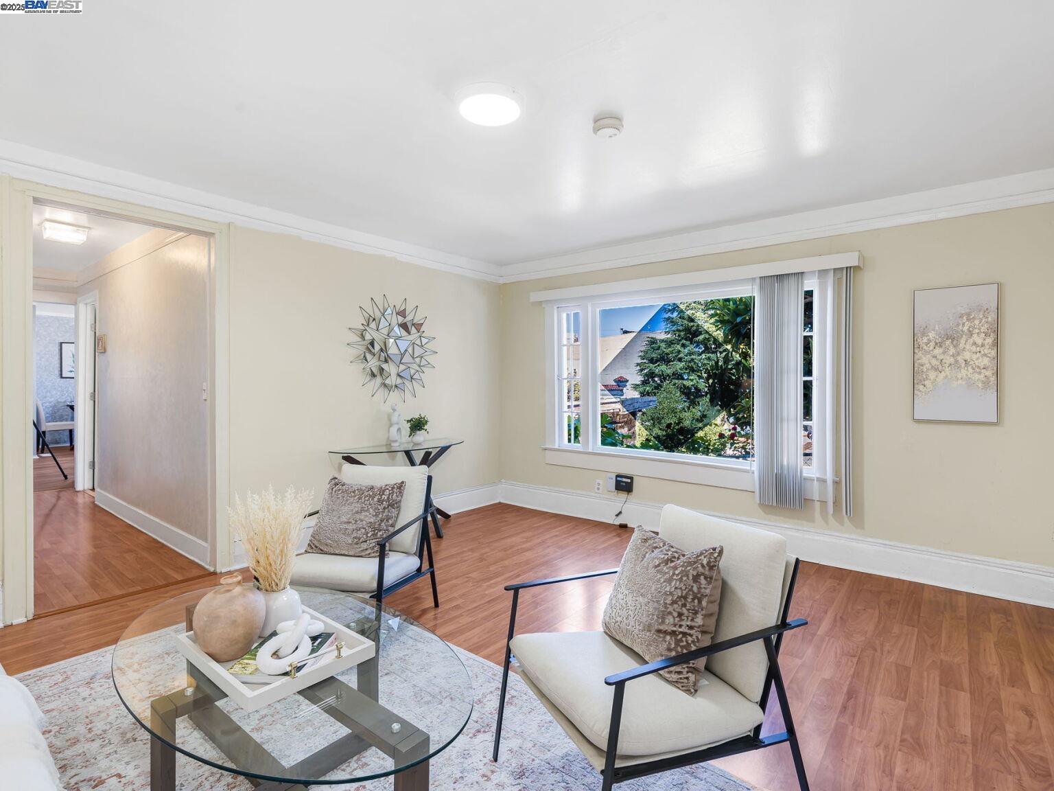 Detail Gallery Image 17 of 60 For 473 Newton Ave, Oakland,  CA 94606 - 4 Beds | 2 Baths