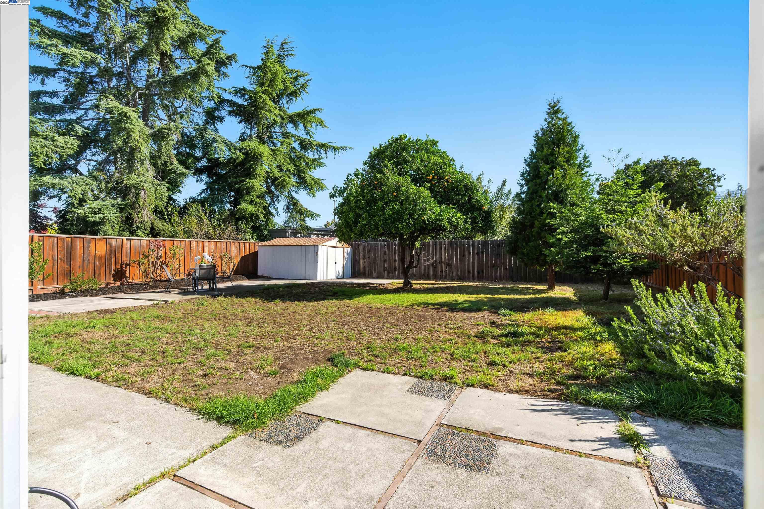 Detail Gallery Image 24 of 29 For 14740 Craft Ave, San Leandro,  CA 94578 - 2 Beds | 1 Baths