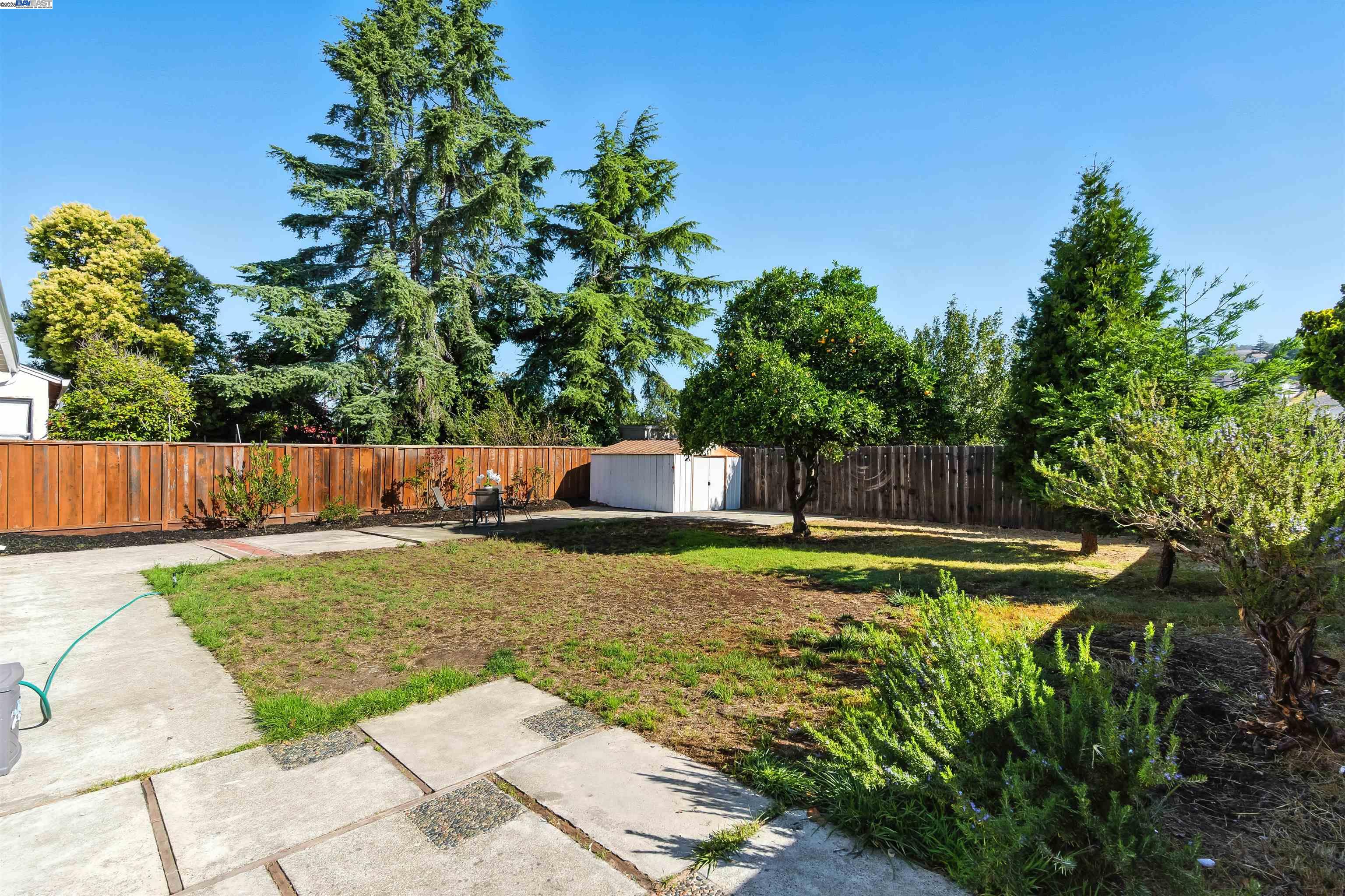 Detail Gallery Image 25 of 29 For 14740 Craft Ave, San Leandro,  CA 94578 - 2 Beds | 1 Baths