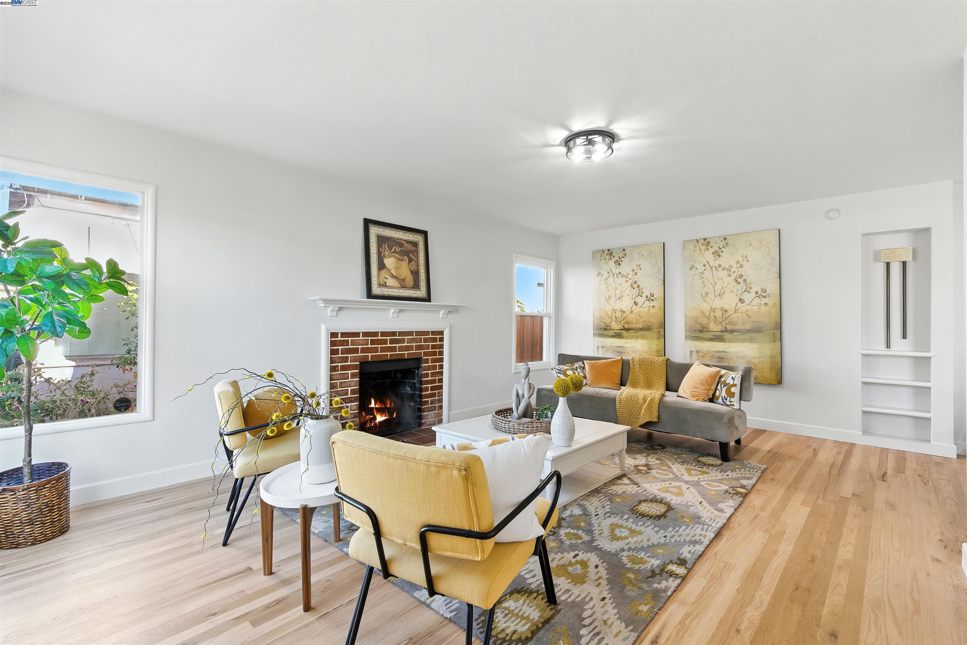 Detail Gallery Image 4 of 29 For 14740 Craft Ave, San Leandro,  CA 94578 - 2 Beds | 1 Baths