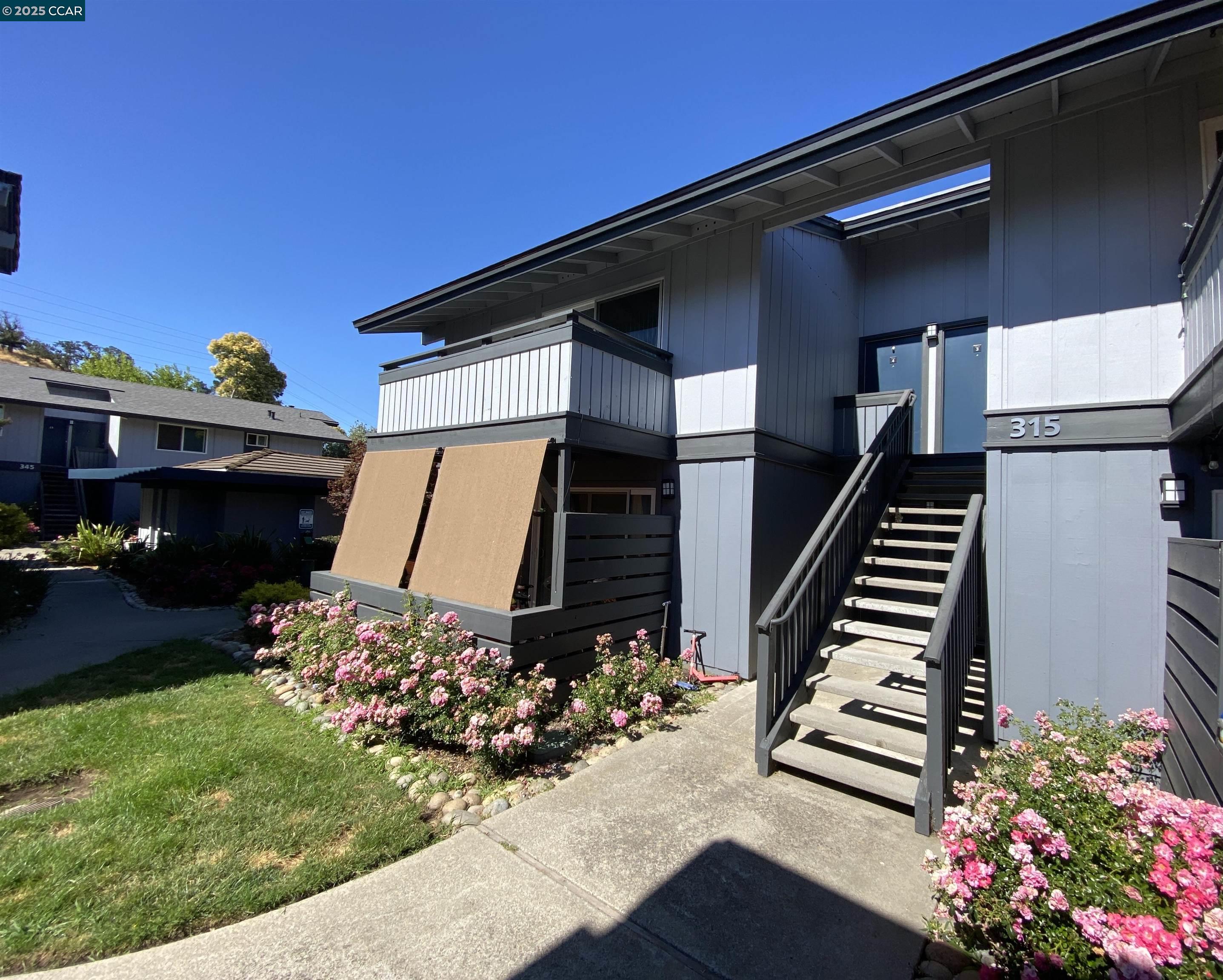 Detail Gallery Image 1 of 19 For 315 Masters Ct #4,  Walnut Creek,  CA 94598 - 2 Beds | 1 Baths