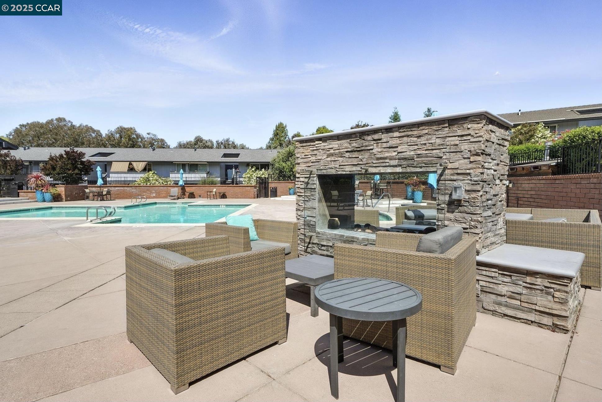 Detail Gallery Image 16 of 19 For 315 Masters Ct #4,  Walnut Creek,  CA 94598 - 2 Beds | 1 Baths