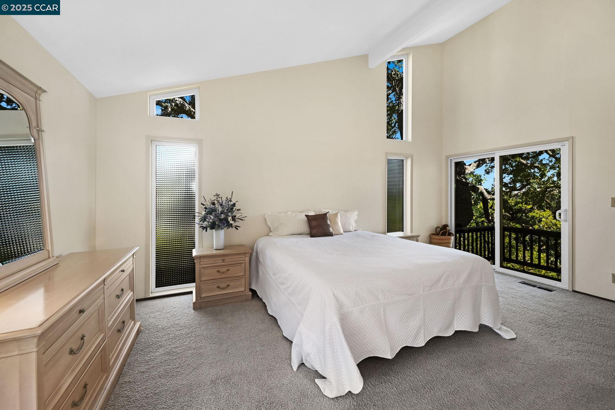 Detail Gallery Image 18 of 29 For 1170 Sunrise Hill, Concord,  CA 94518 - 3 Beds | 2/1 Baths