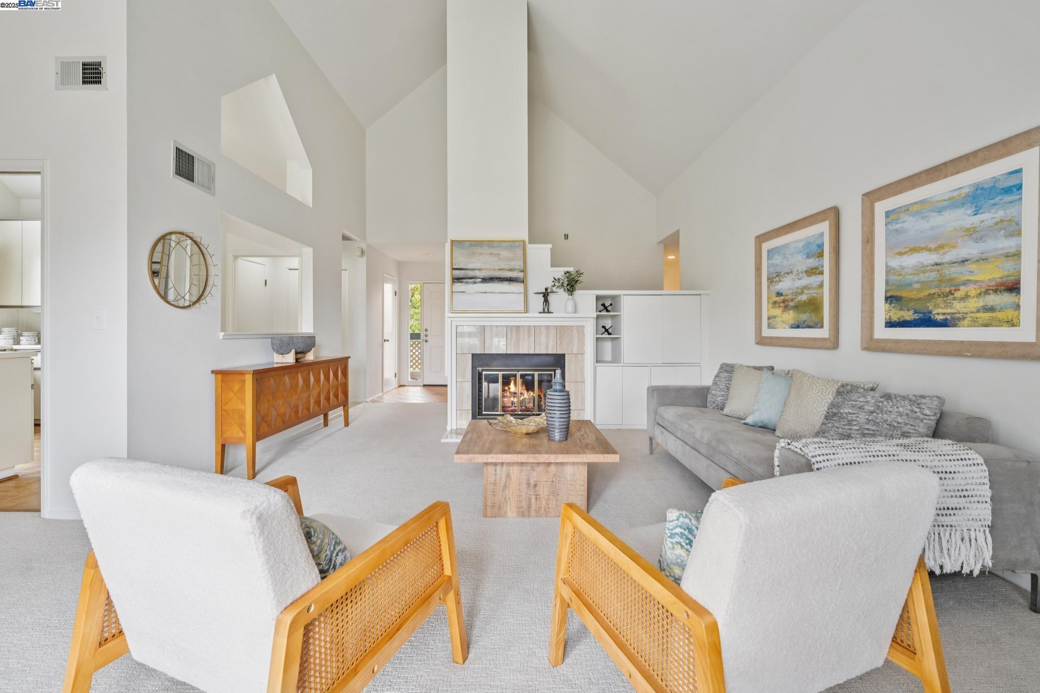 Detail Gallery Image 20 of 59 For 937 Independence Dr, Alameda,  CA 94501 - 2 Beds | 2 Baths