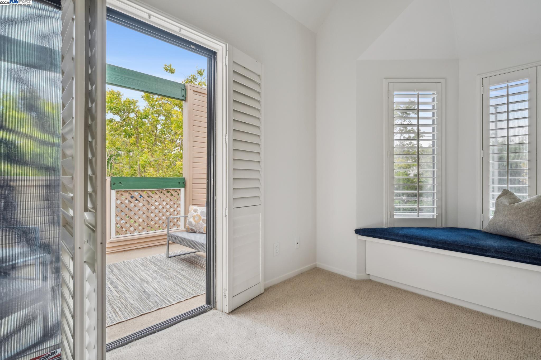 Detail Gallery Image 48 of 59 For 937 Independence Dr, Alameda,  CA 94501 - 2 Beds | 2 Baths