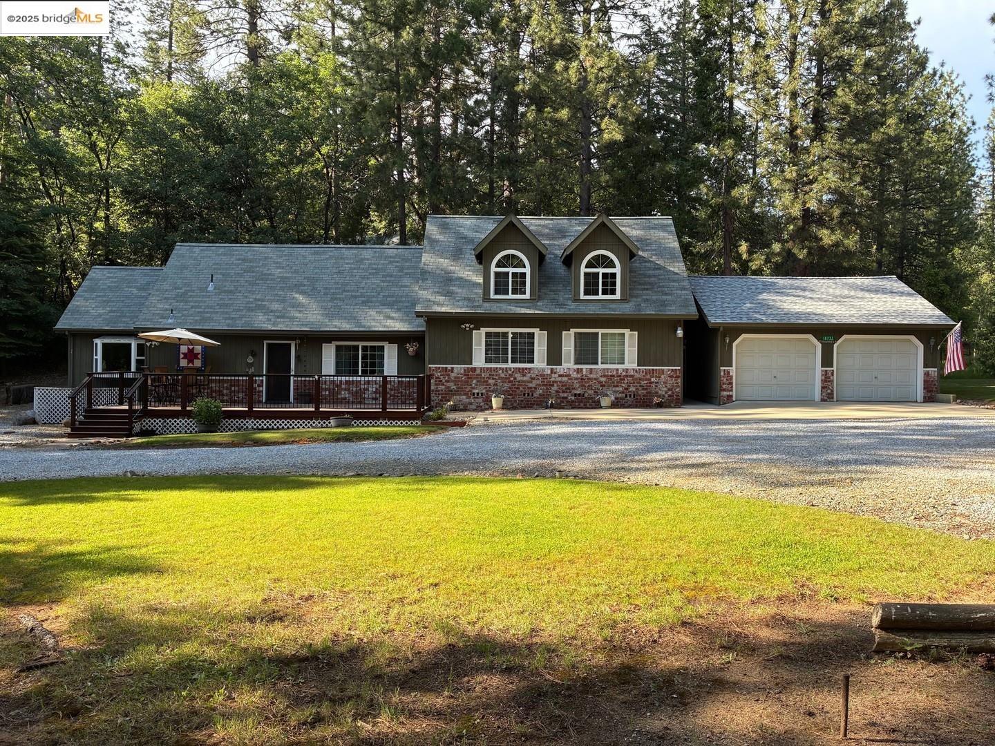 Detail Gallery Image 1 of 25 For 18732 Middle Camp Sugar Pine Rd, Twain Harte,  CA 95383 - 2 Beds | 3 Baths