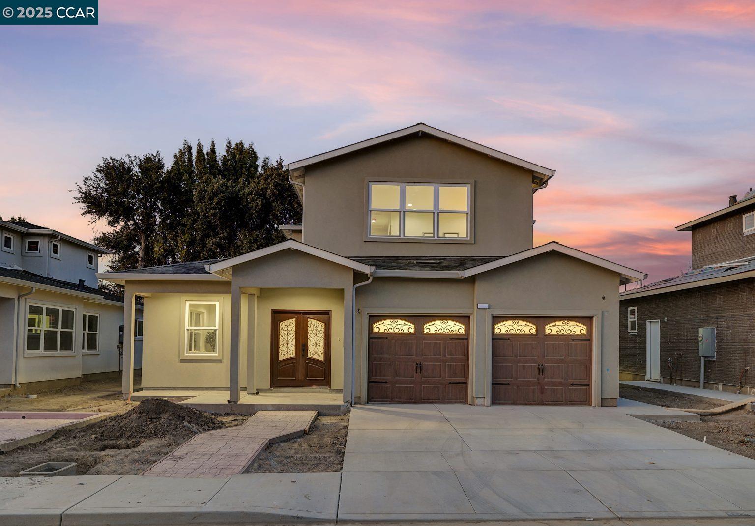 Detail Gallery Image 1 of 36 For 34926 Moina Shaiq Common, Fremont,  CA 94555 - 4 Beds | 3 Baths