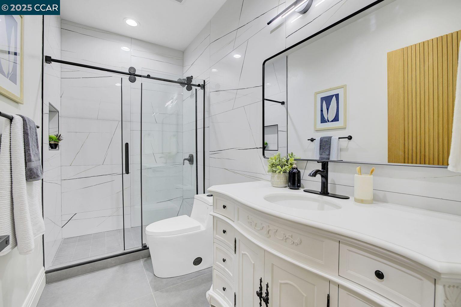 Detail Gallery Image 17 of 36 For 34926 Moina Shaiq Common, Fremont,  CA 94555 - 4 Beds | 3 Baths