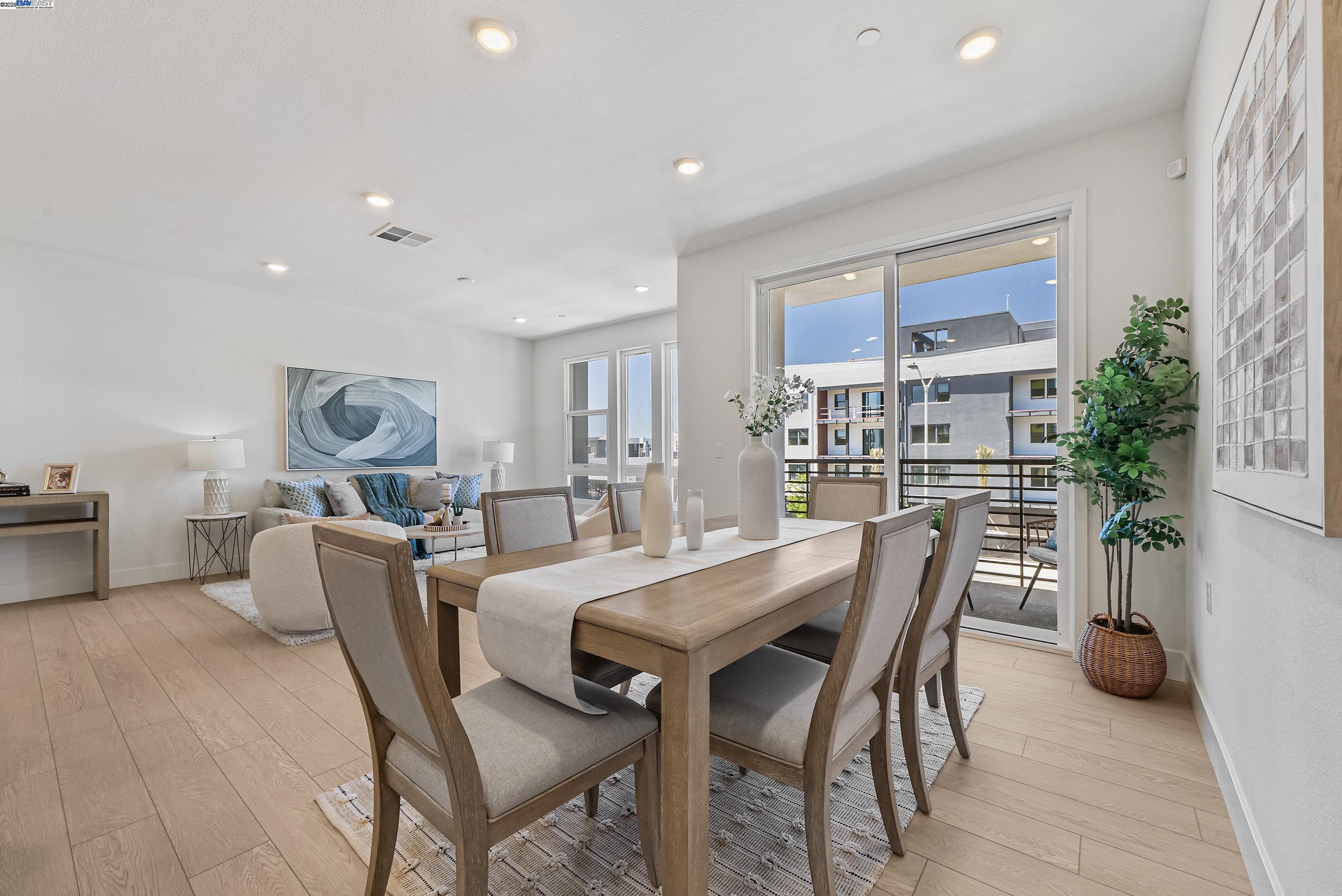 Detail Gallery Image 16 of 45 For 44867 S Grimmer Blvd #300,  Fremont,  CA 94538 - 2 Beds | 2 Baths
