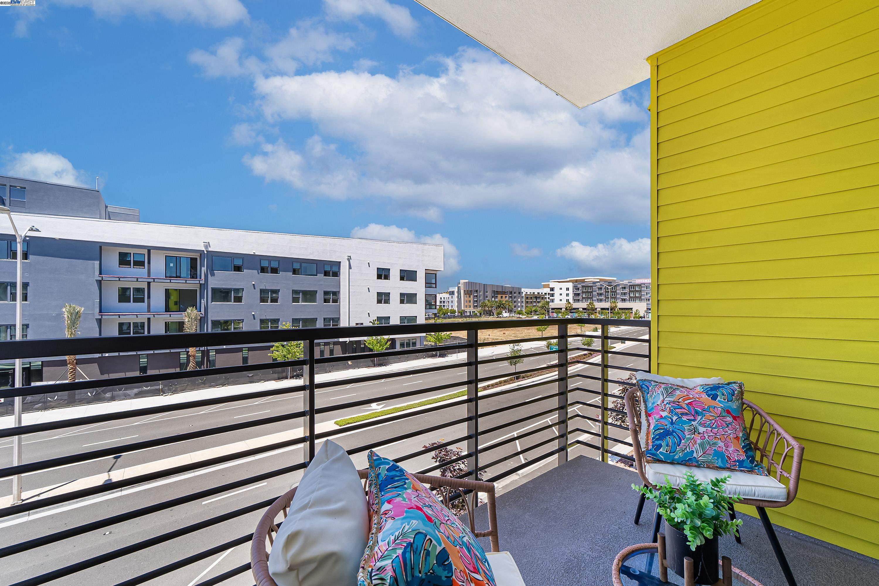 Detail Gallery Image 26 of 45 For 44867 S Grimmer Blvd #300,  Fremont,  CA 94538 - 2 Beds | 2 Baths
