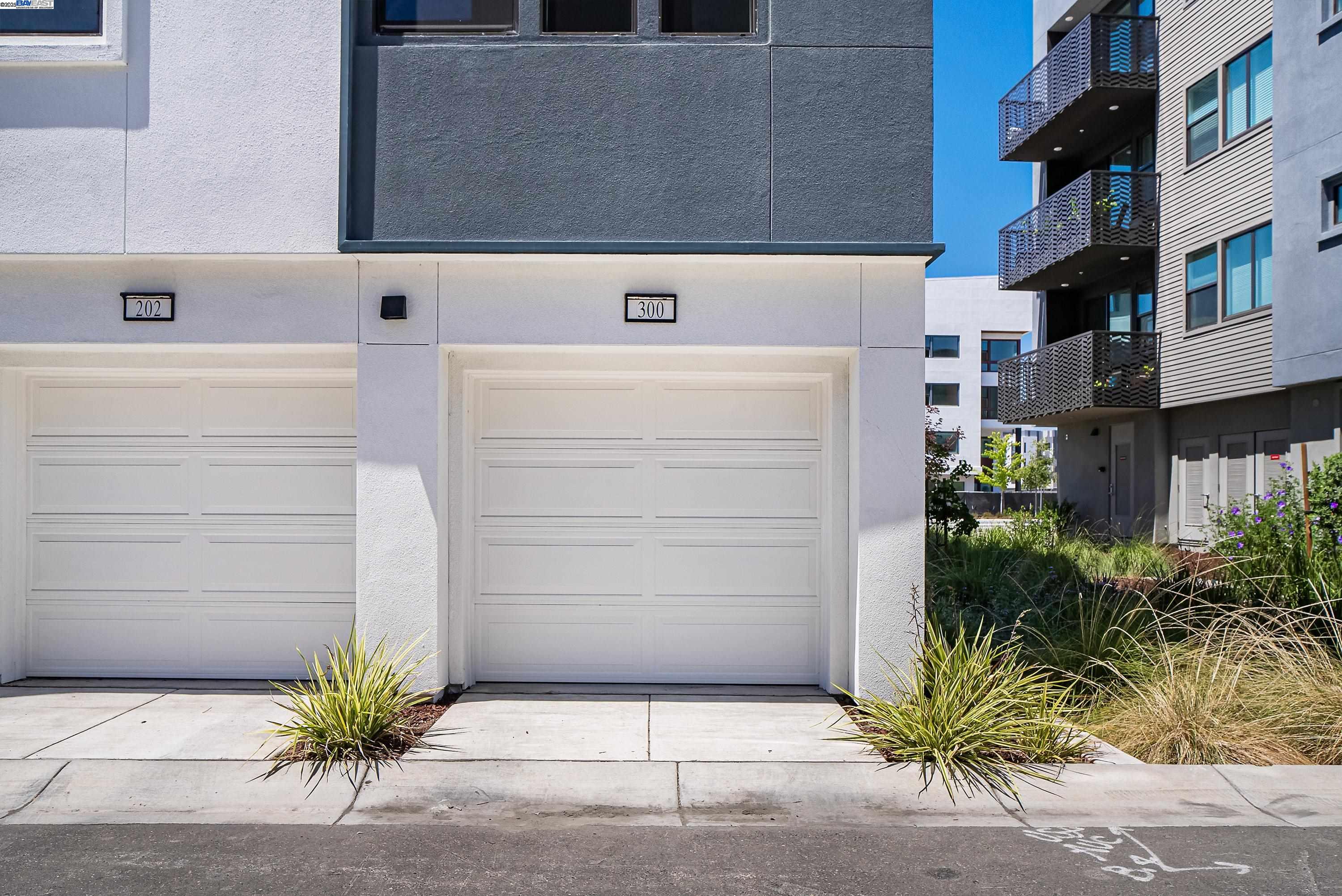 Detail Gallery Image 28 of 45 For 44867 S Grimmer Blvd #300,  Fremont,  CA 94538 - 2 Beds | 2 Baths
