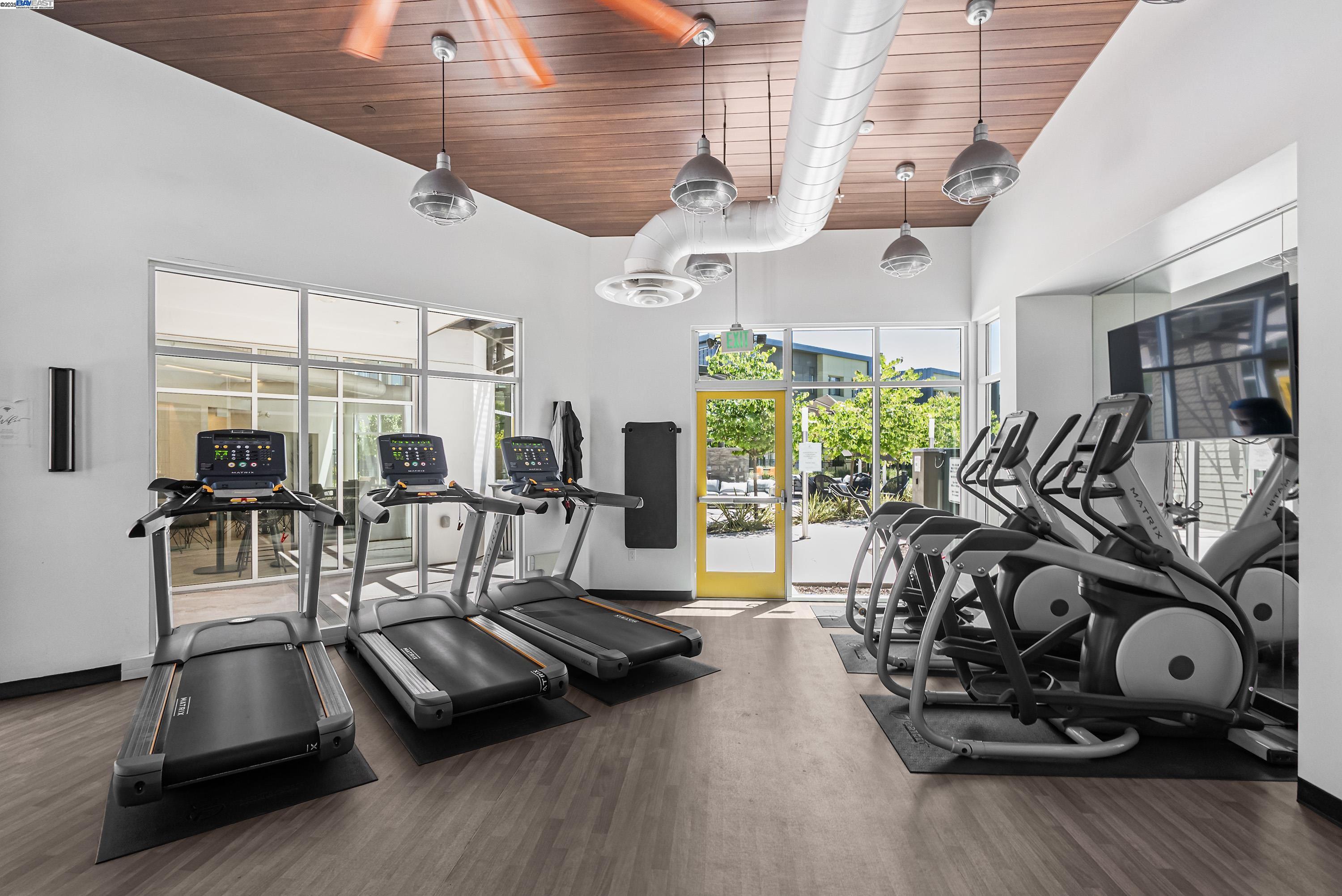 Detail Gallery Image 34 of 45 For 44867 S Grimmer Blvd #300,  Fremont,  CA 94538 - 2 Beds | 2 Baths