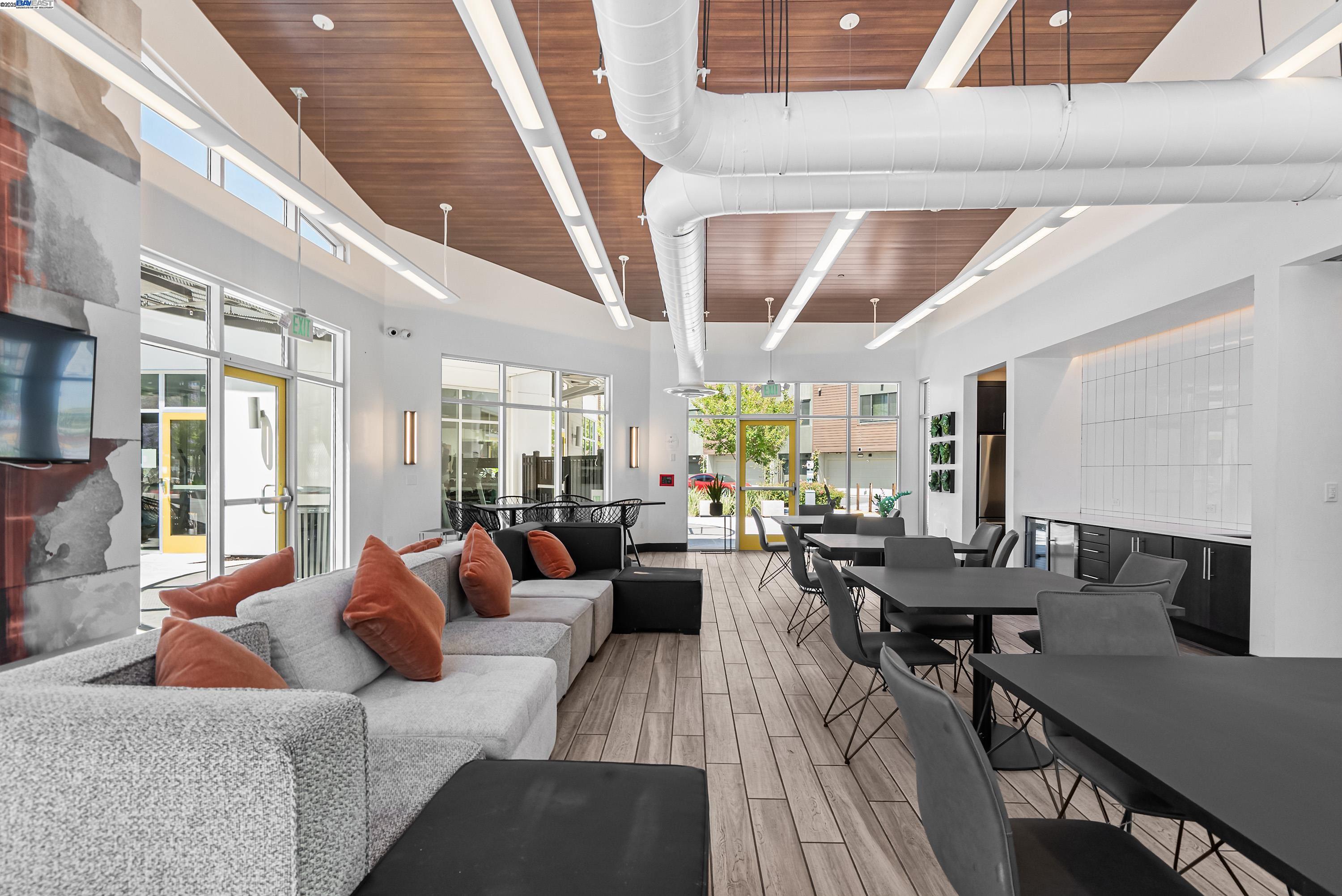 Detail Gallery Image 35 of 45 For 44867 S Grimmer Blvd #300,  Fremont,  CA 94538 - 2 Beds | 2 Baths