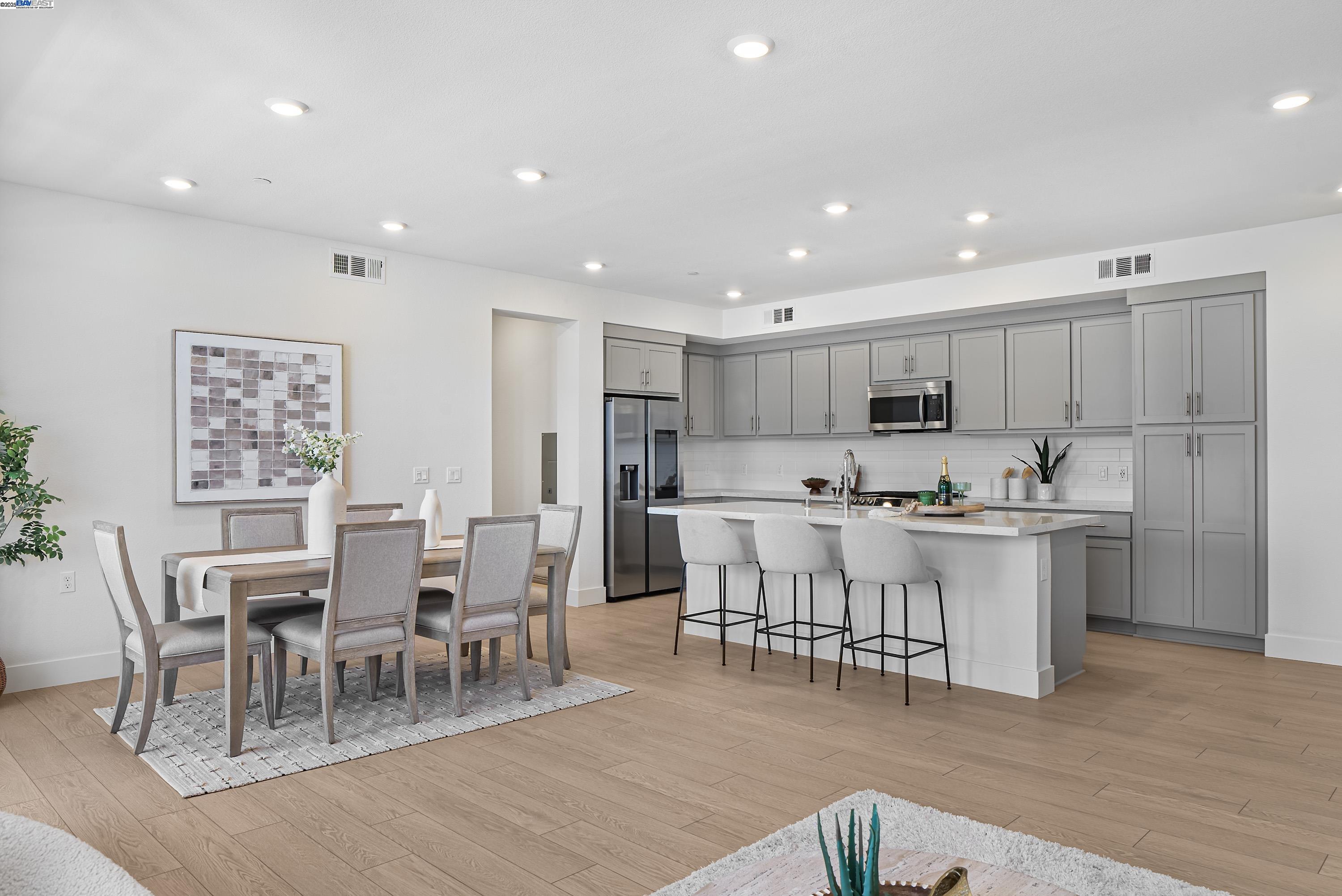 Photo #5: 41108744 Listing 