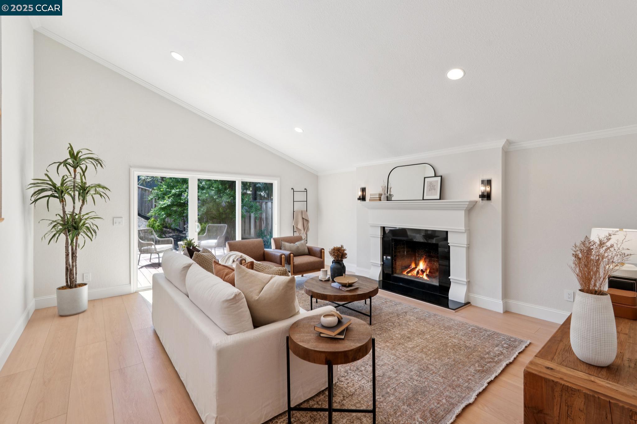 Detail Gallery Image 18 of 41 For 1826 Yolanda Circle, Clayton,  CA 94517 - 4 Beds | 3 Baths