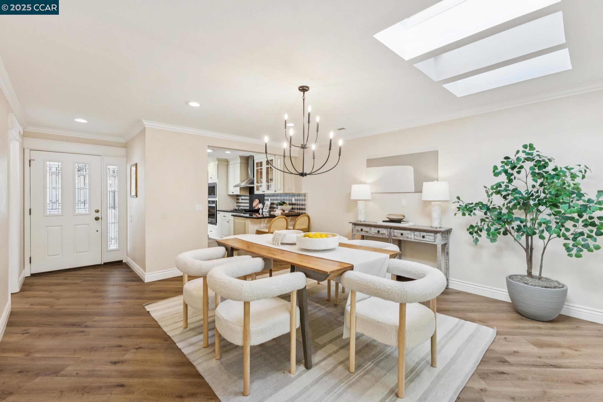 Photo #5: 41108746 Listing 