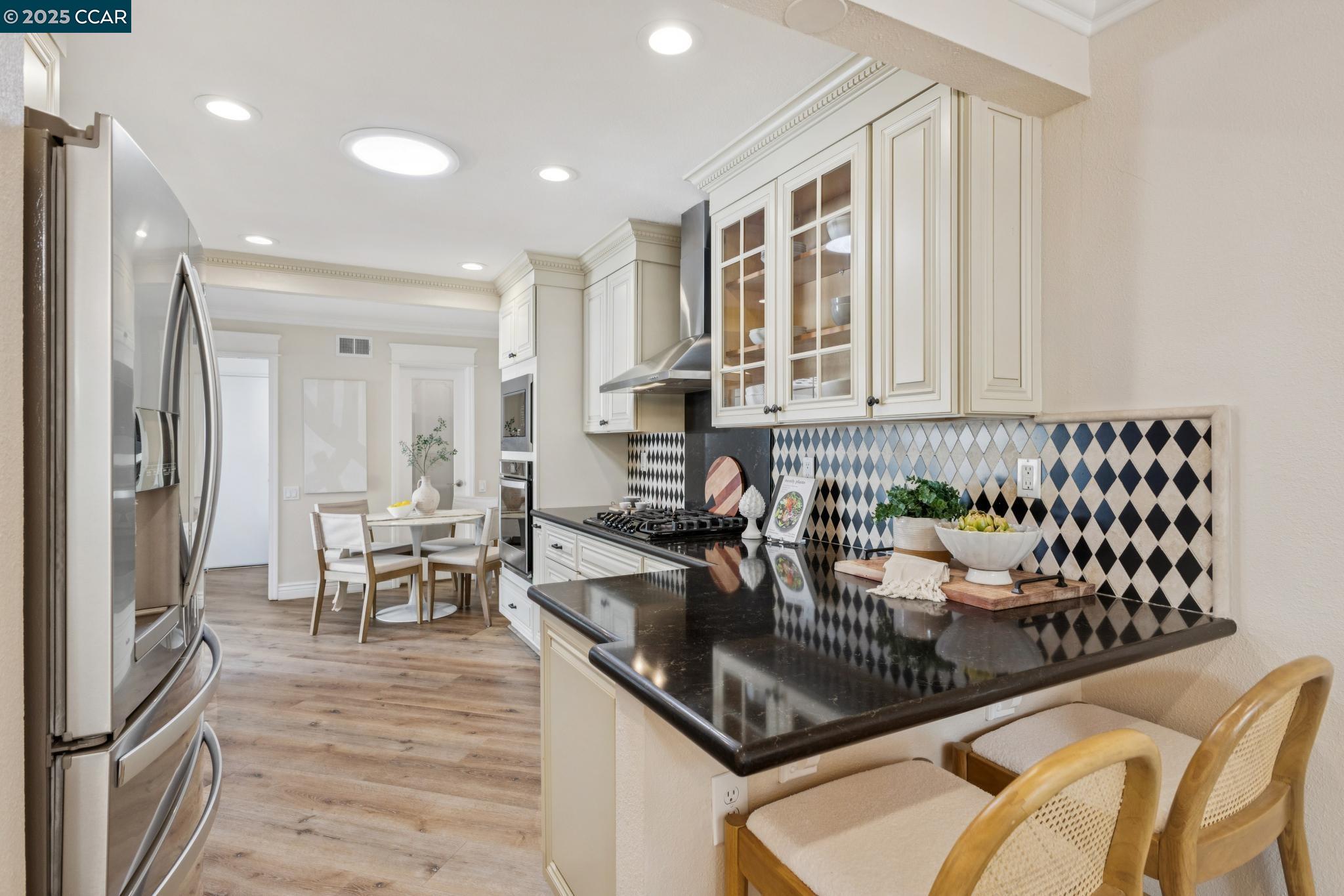 Photo #10: 41108746 Listing: Photo #10