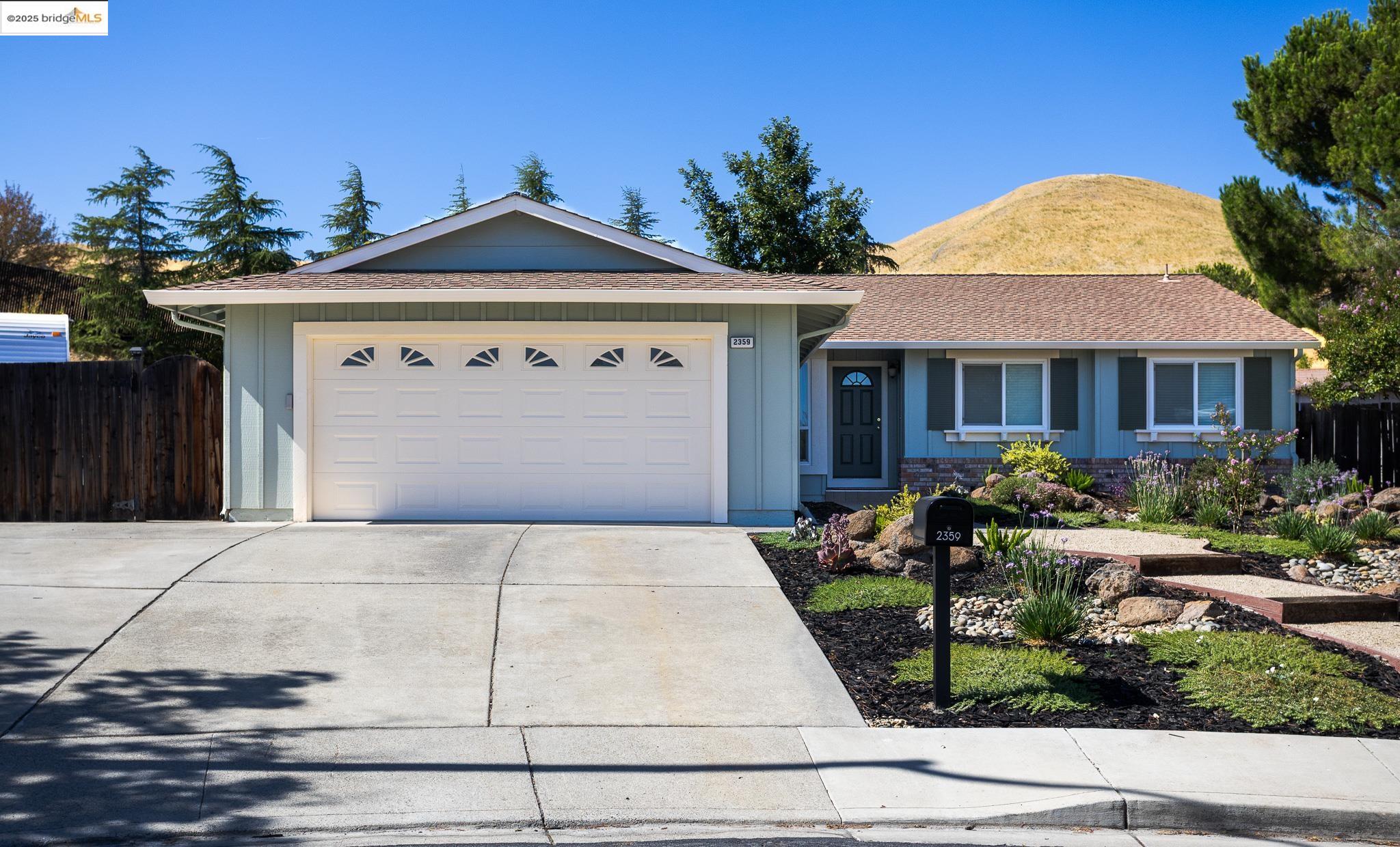 Front Image Thumbnail for EB41108747