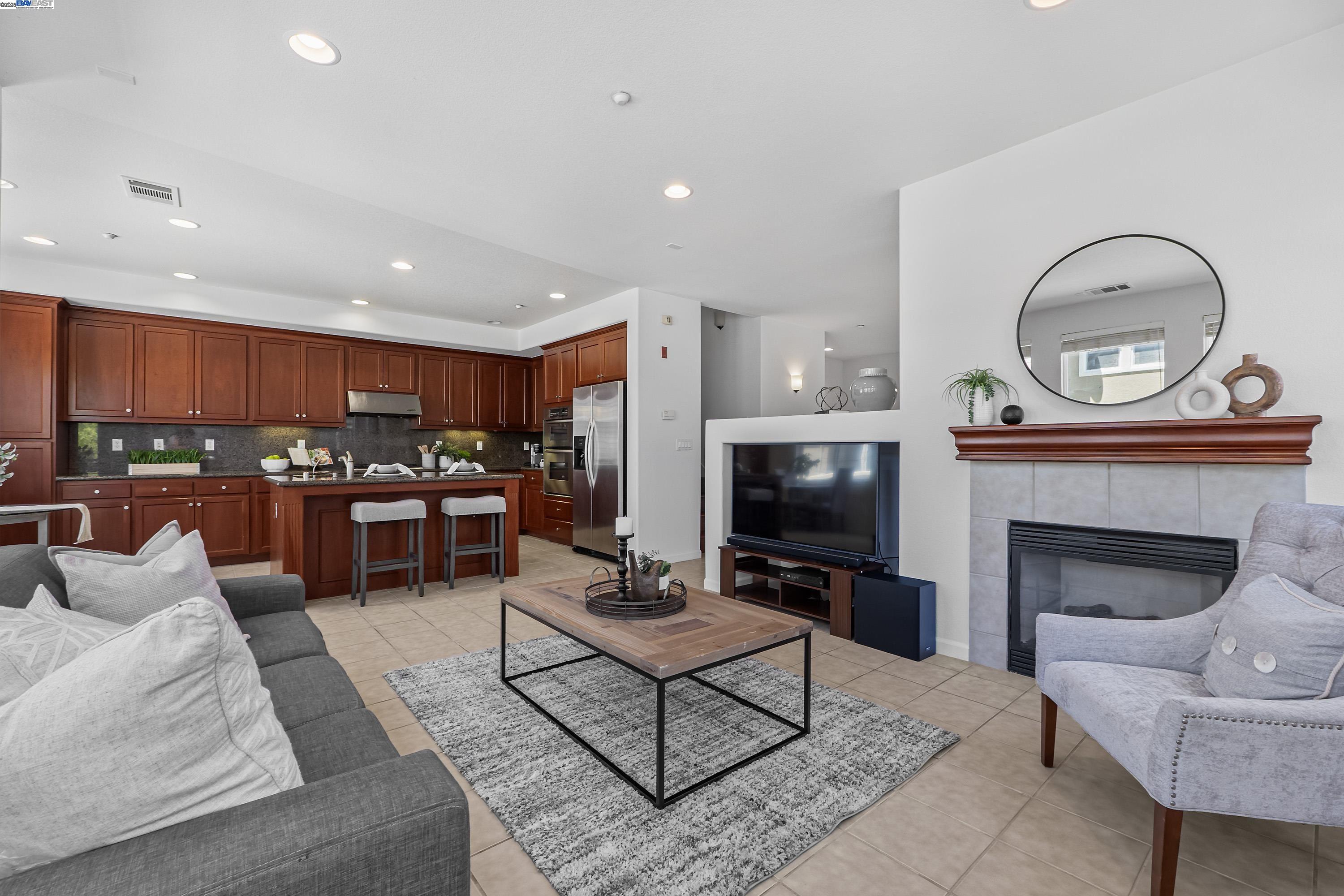Detail Gallery Image 13 of 57 For 6268 Byron Ln, San Ramon,  CA 94582 - 4 Beds | 3 Baths