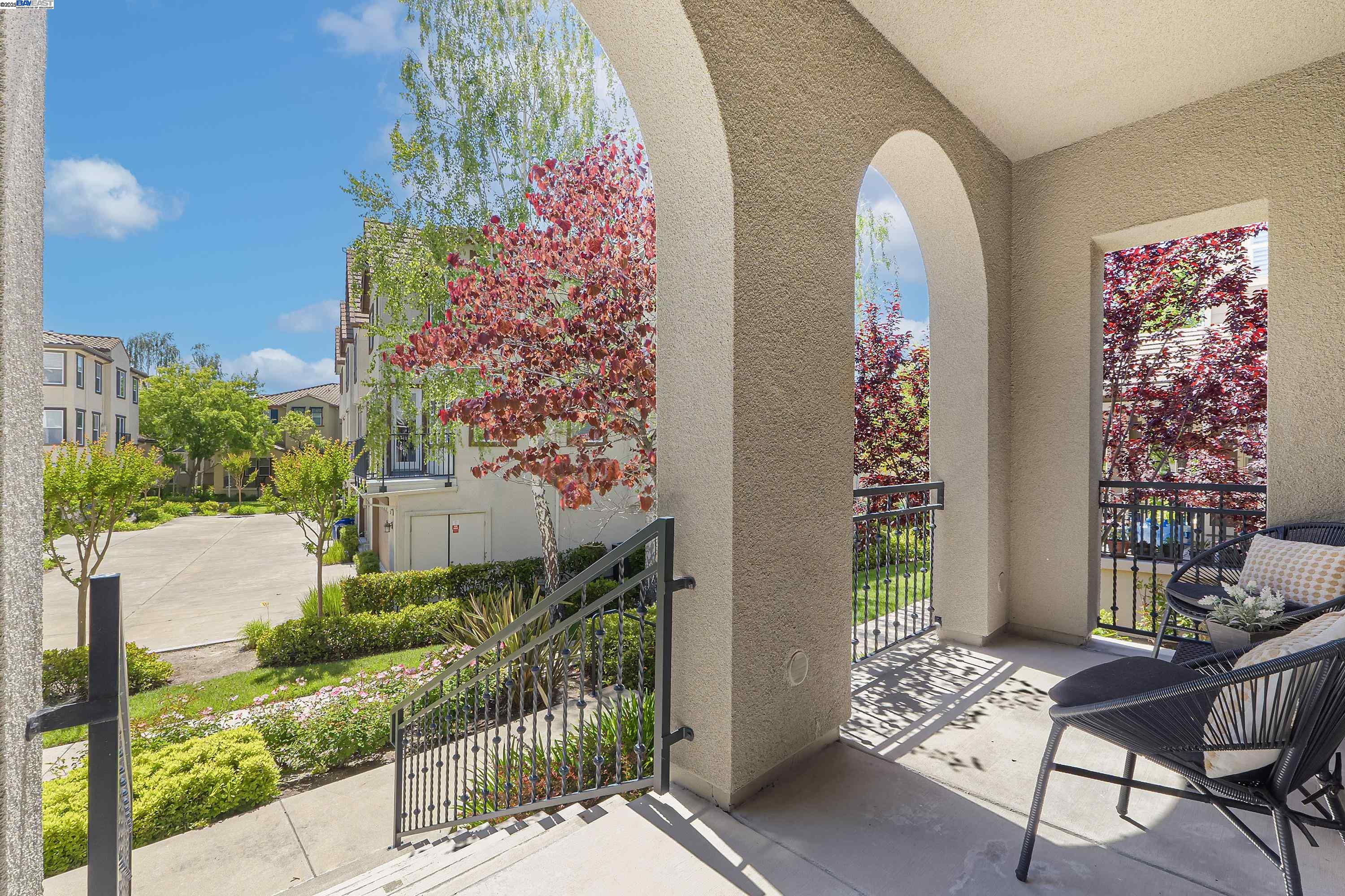 Detail Gallery Image 4 of 57 For 6268 Byron Ln, San Ramon,  CA 94582 - 4 Beds | 3 Baths