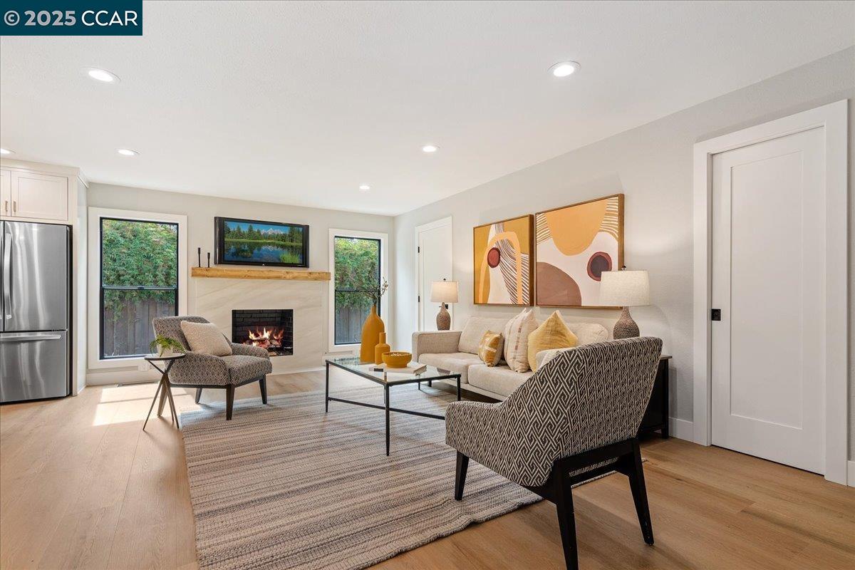 Detail Gallery Image 22 of 60 For 721 Sinnet Ct, Danville,  CA 94526 - 3 Beds | 2/1 Baths